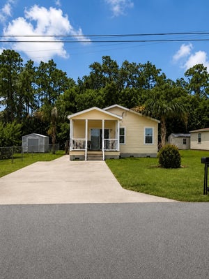 3372 7TH ST, ELKTON, FL 32033 - Image 24eba3e6dfe3fe5cc2eb56b9c13e345a/1060229655