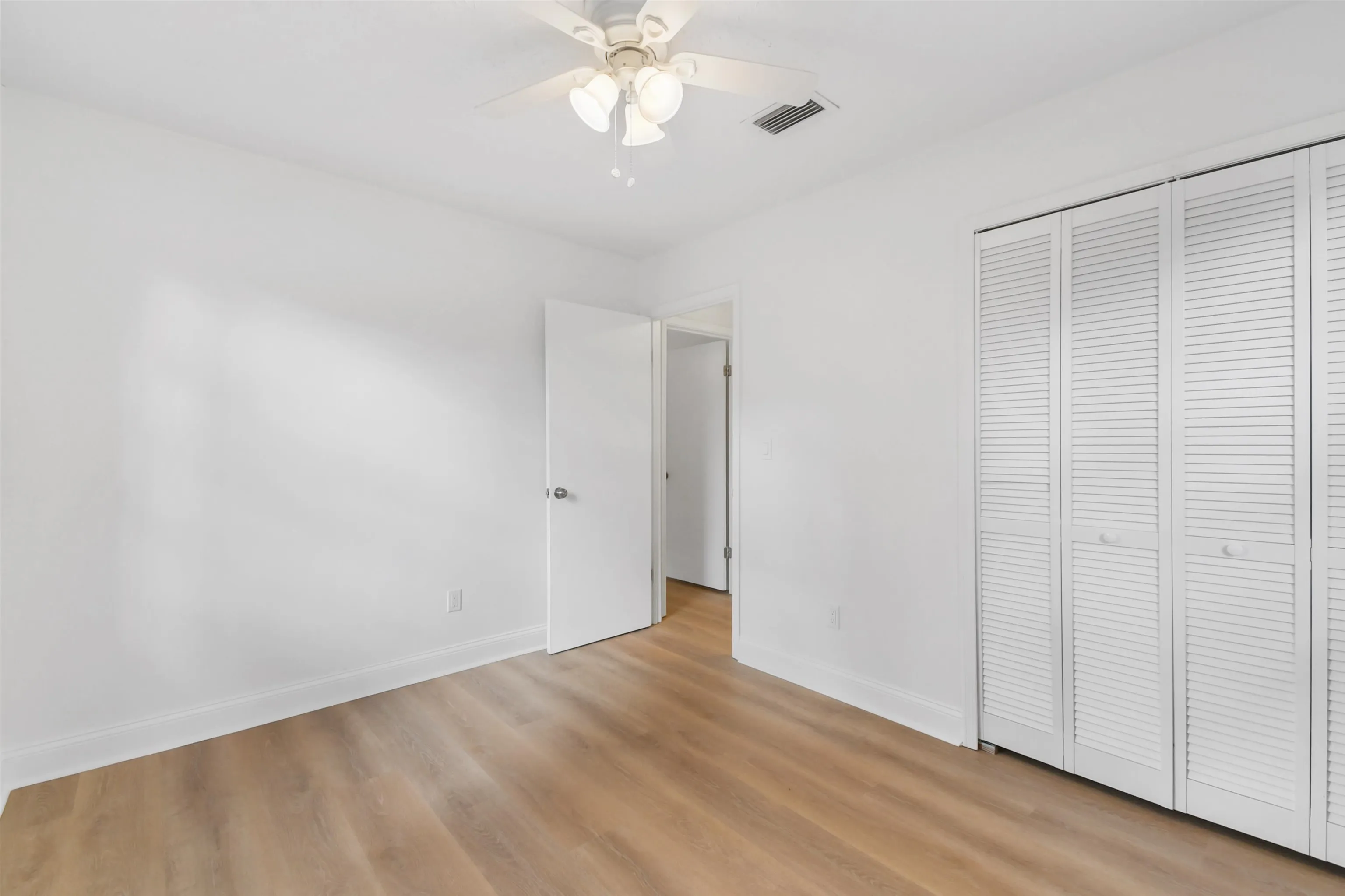 St Augustine, Florida 32086, United States, 2 Bedrooms Bedrooms, ,1 BathroomBathrooms,Residential,Pending,189110