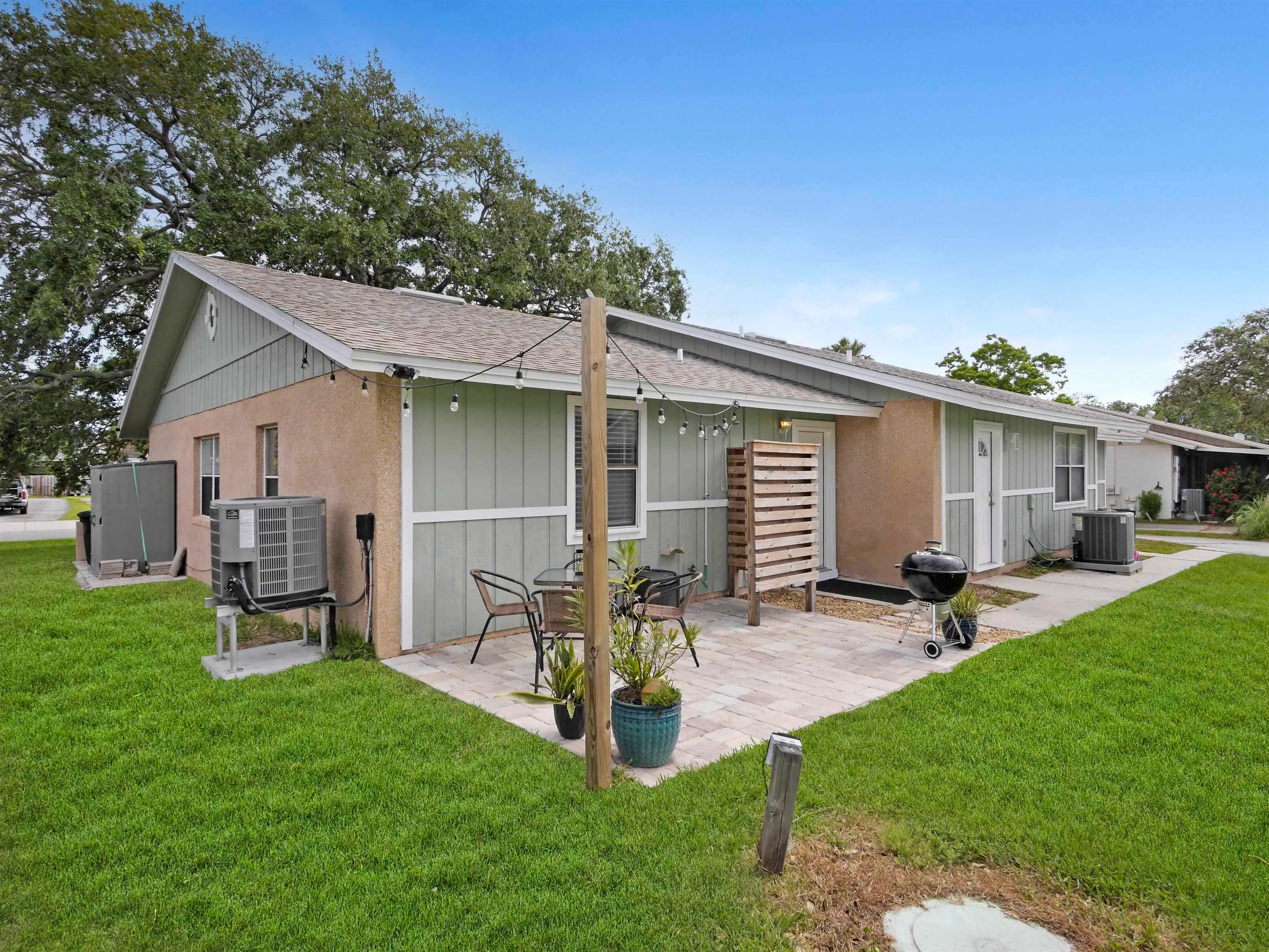 St Augustine, Florida 32080, United States, 2 Bedrooms Bedrooms, ,1 BathroomBathrooms,Residential,Active,241914