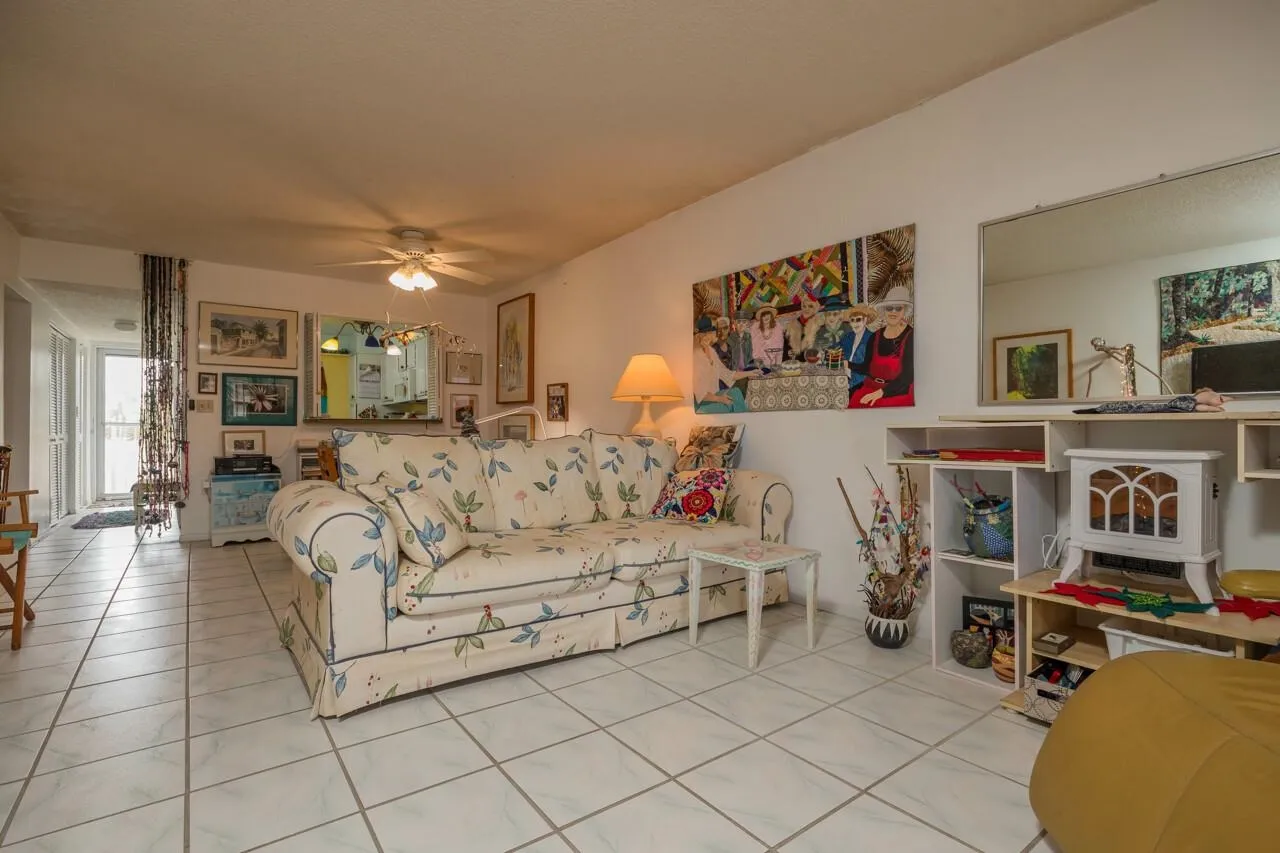 St Augustine, Florida 32080, United States, 2 Bedrooms Bedrooms, ,2 BathroomsBathrooms,Residential,Pending,23263