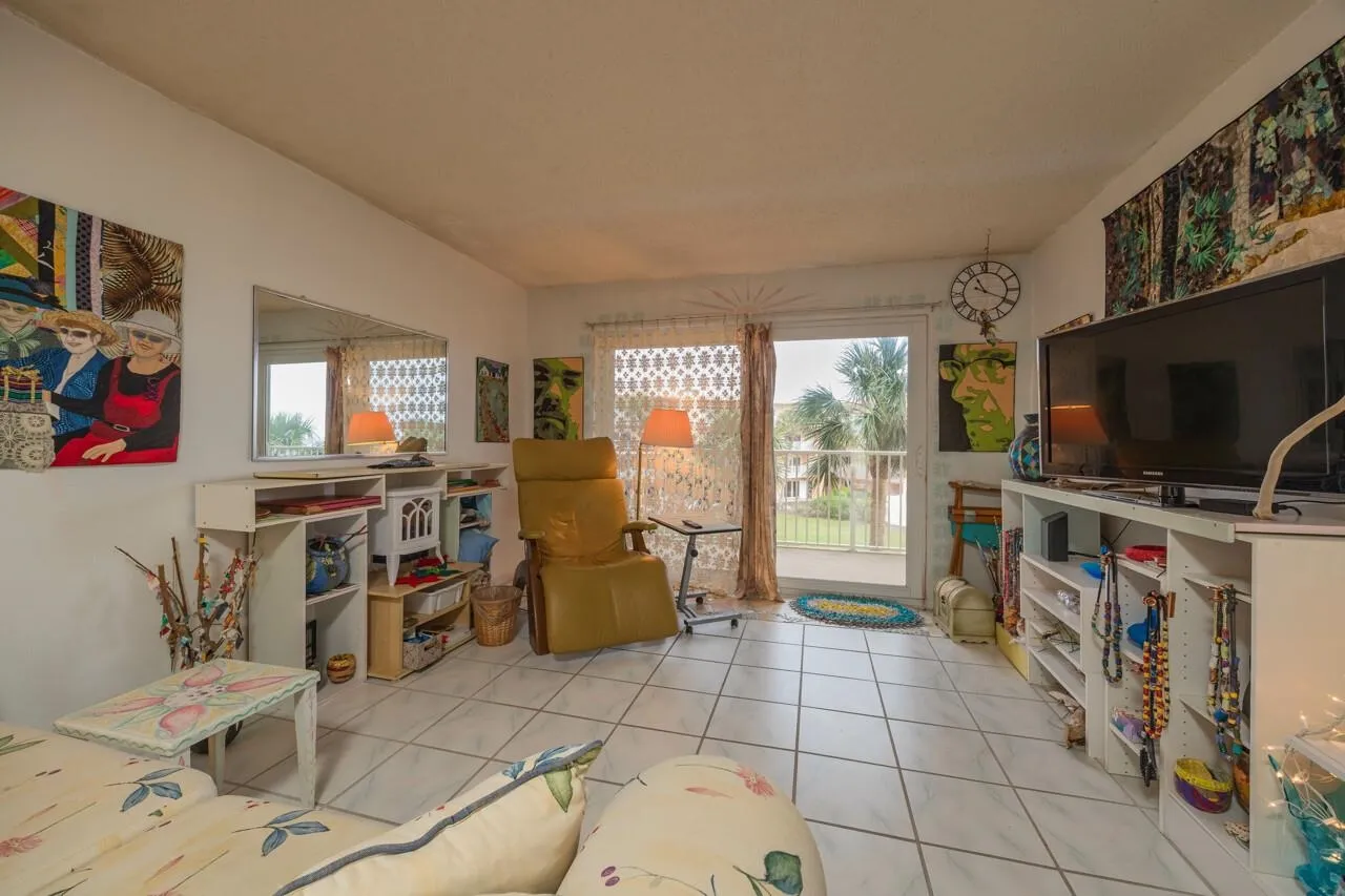 St Augustine, Florida 32080, United States, 2 Bedrooms Bedrooms, ,2 BathroomsBathrooms,Residential,Pending,23263