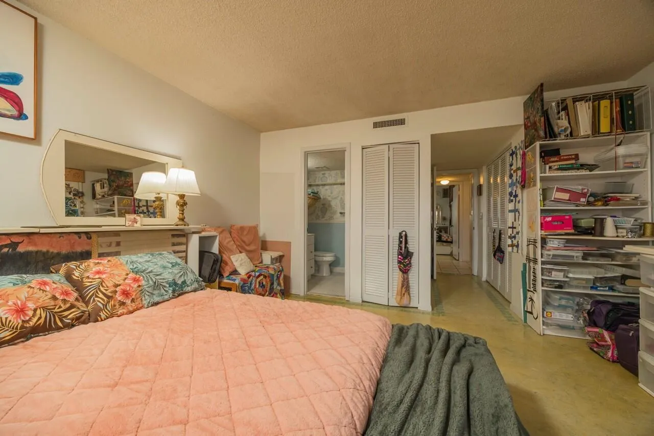 St Augustine, Florida 32080, United States, 2 Bedrooms Bedrooms, ,2 BathroomsBathrooms,Residential,Pending,23263