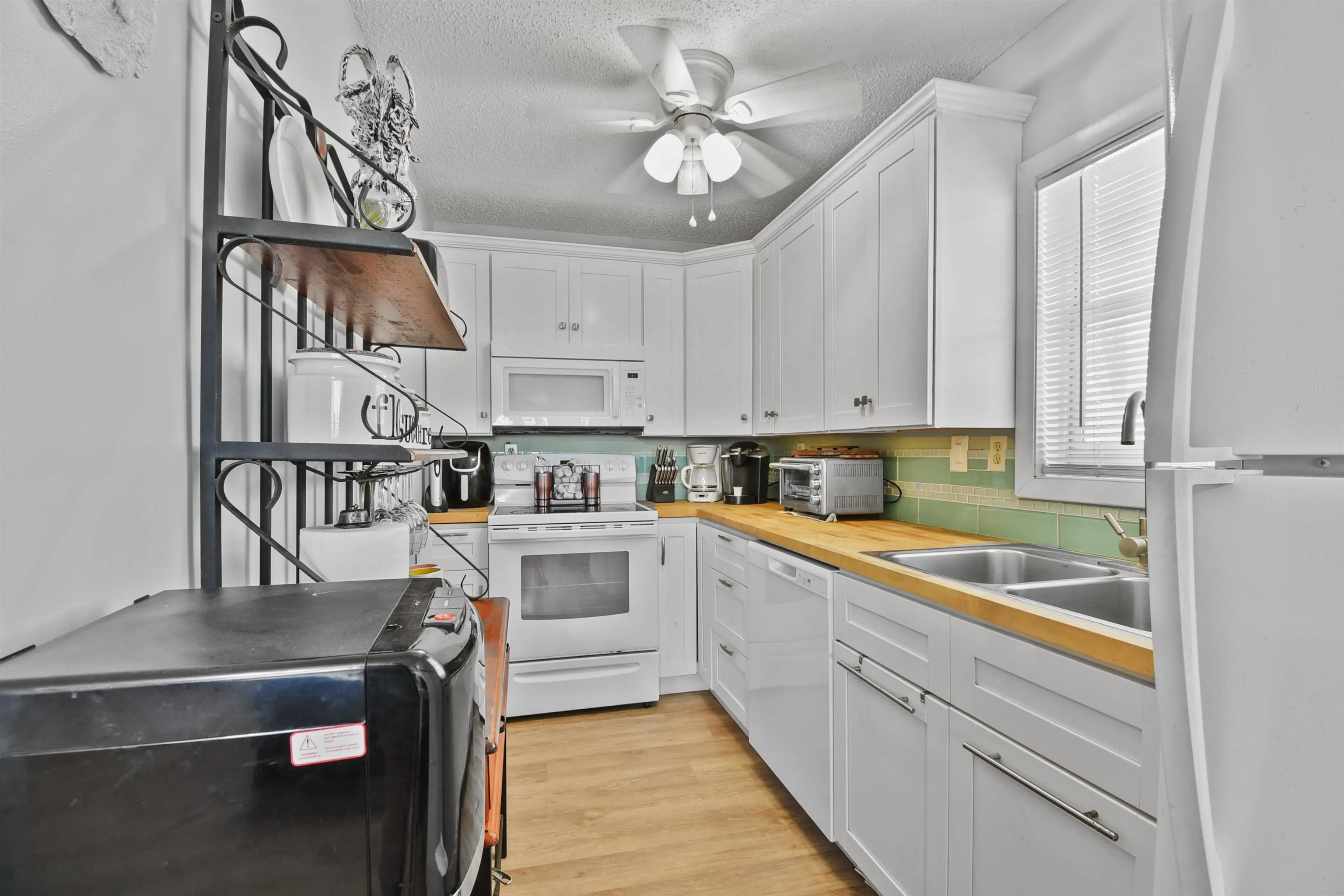 Ponte Vedra Beach, Florida 32082, United States, 3 Bedrooms Bedrooms, ,4 BathroomsBathrooms,Residential,Active,161040