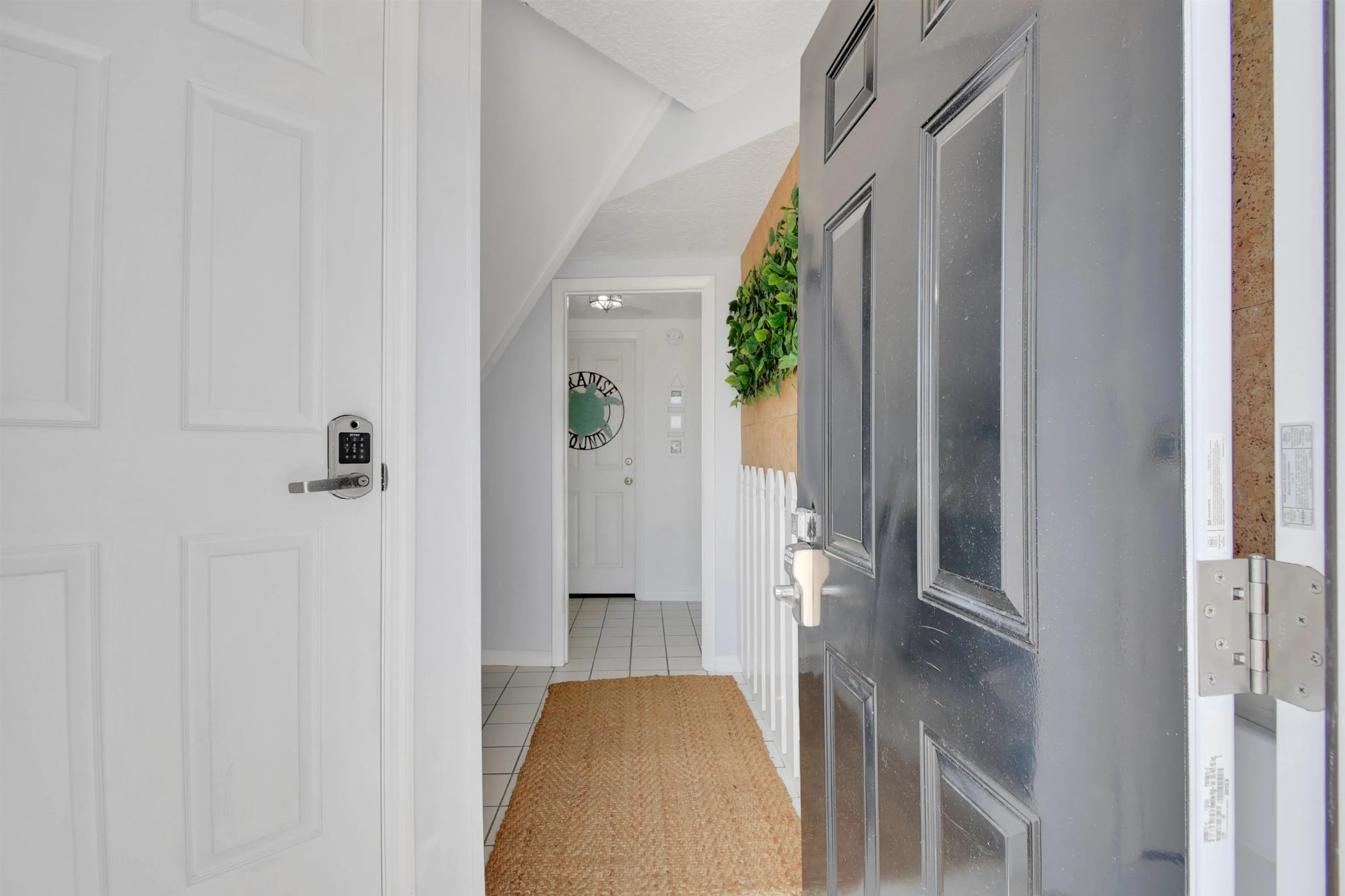 Ponte Vedra Beach, Florida 32082, United States, 3 Bedrooms Bedrooms, ,4 BathroomsBathrooms,Residential,Active,161040