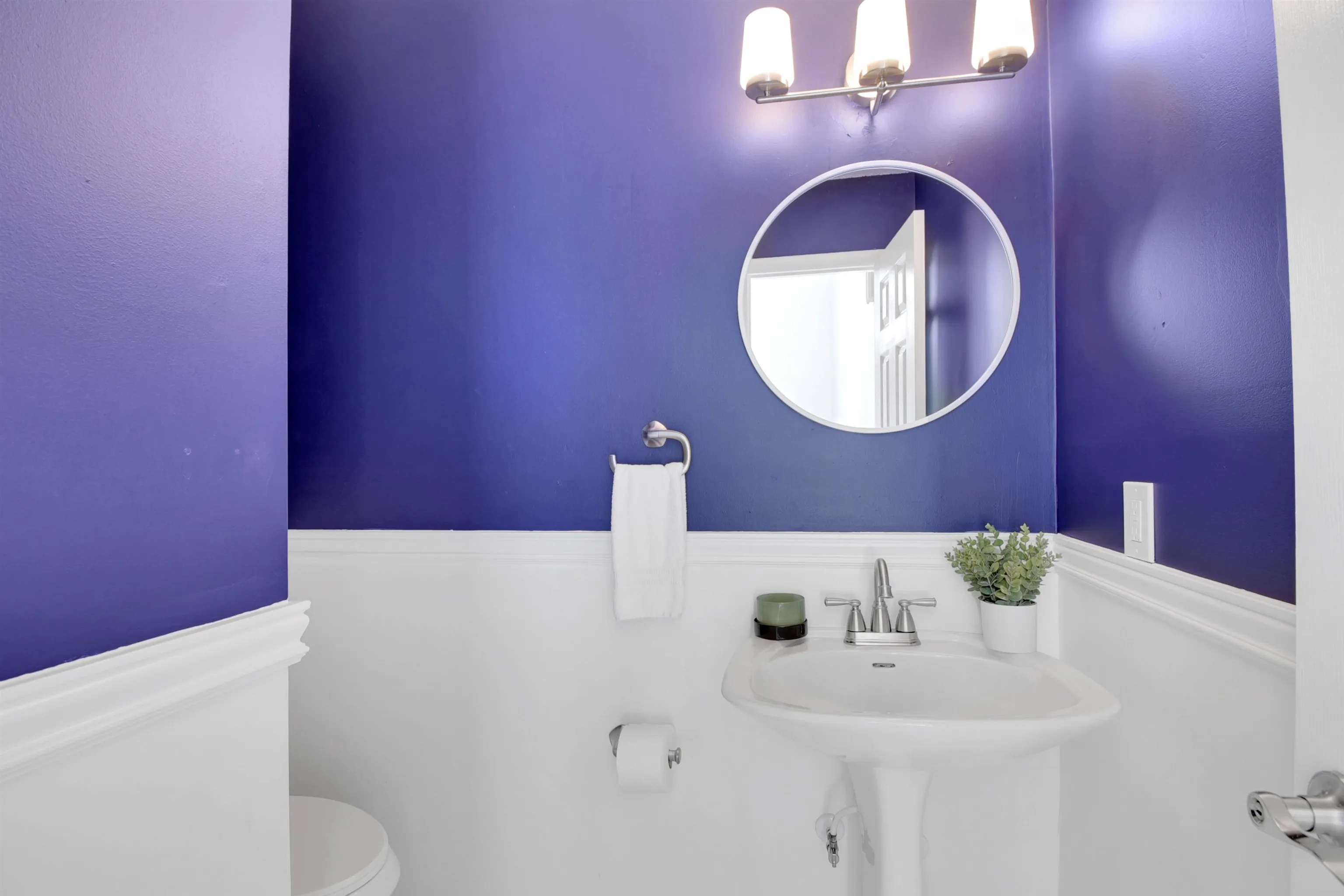 Ponte Vedra Beach, Florida 32082, United States, 3 Bedrooms Bedrooms, ,4 BathroomsBathrooms,Residential,Active,161040