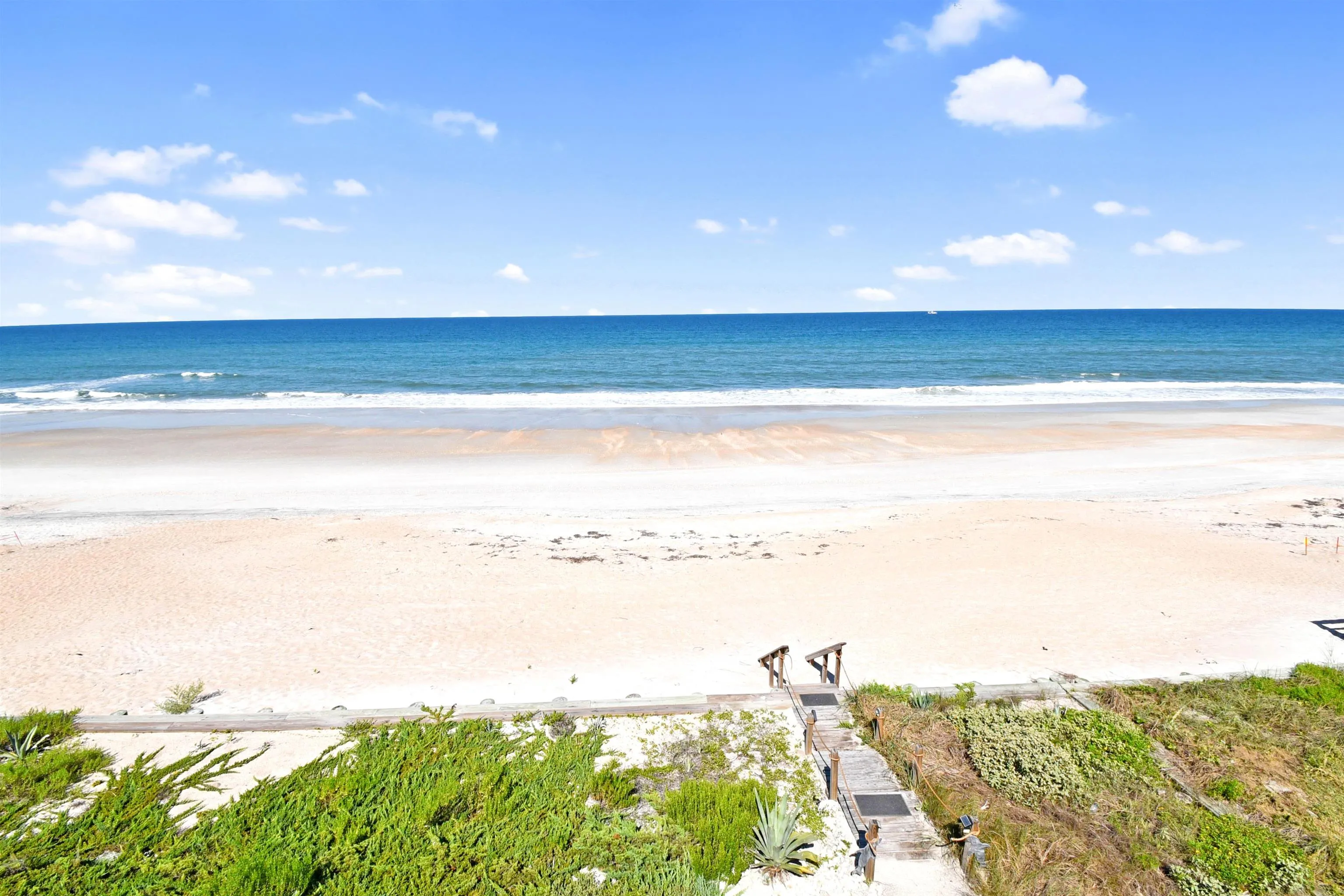 Ponte Vedra Beach, Florida 32082, United States, 3 Bedrooms Bedrooms, ,4 BathroomsBathrooms,Residential,Active,161040