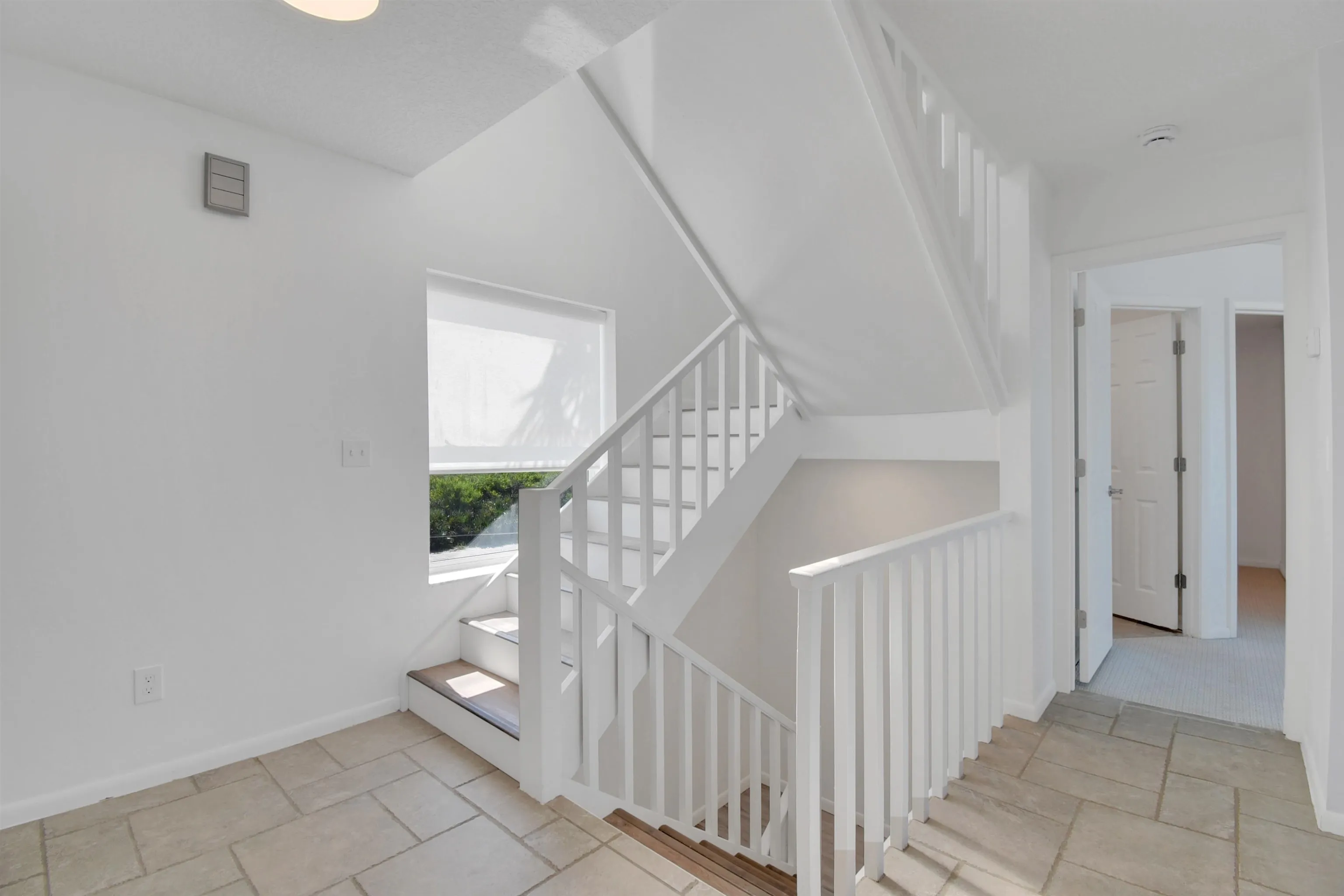 Ponte Vedra Beach, Florida 32082, United States, 3 Bedrooms Bedrooms, ,4 BathroomsBathrooms,Residential,Active,161040