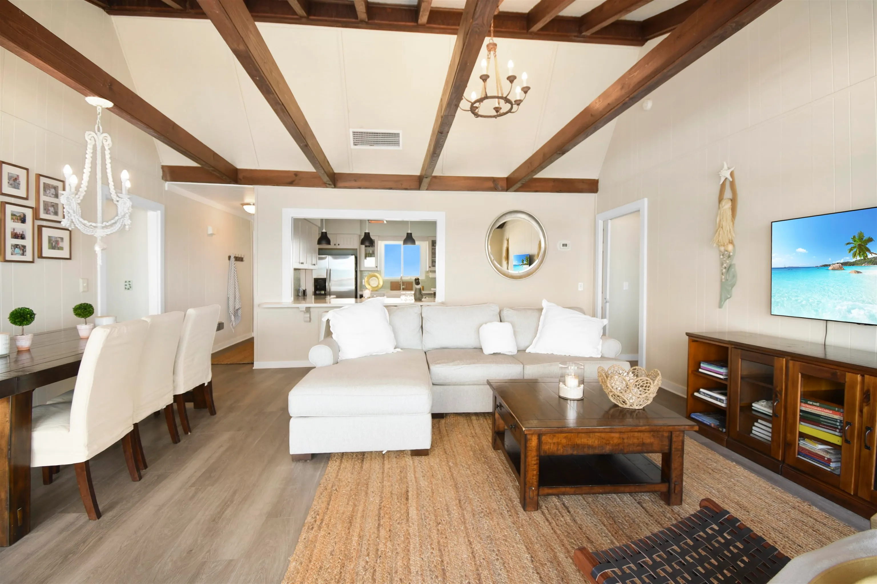 Ponte Vedra Beach, Florida, 32082, United States, 4 Bedrooms Bedrooms, ,2 BathroomsBathrooms,Residential,Active,2044949