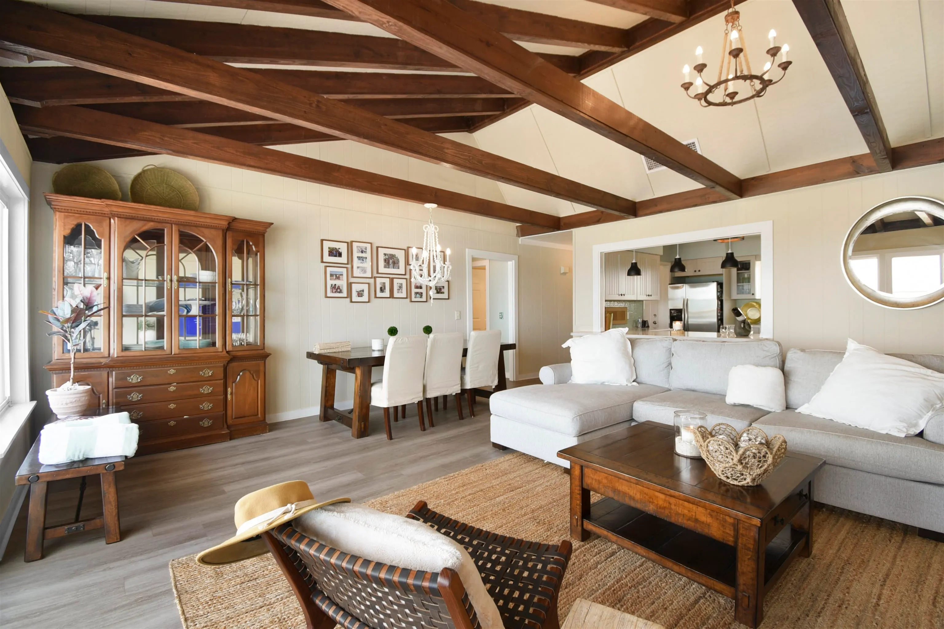 Ponte Vedra Beach, Florida, 32082, United States, 4 Bedrooms Bedrooms, ,2 BathroomsBathrooms,Residential,Active,2044949