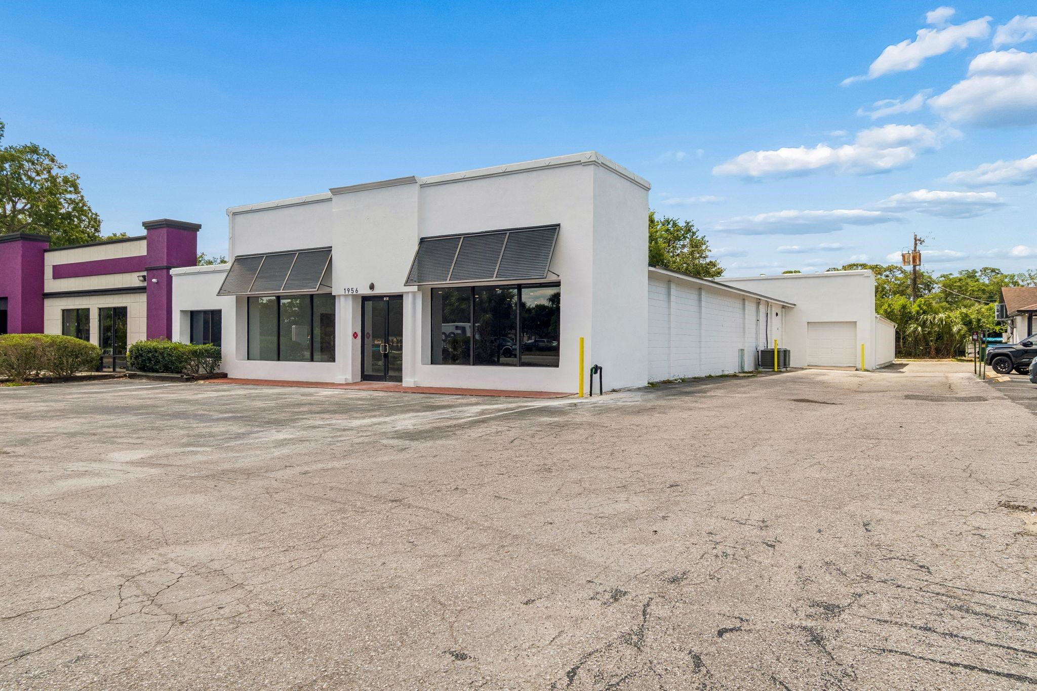1956 Kingsley Ave