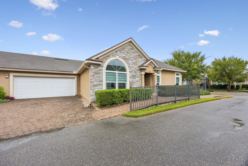 Photo of 66 Ocale Ct, St Augustine, FL 32084 (MLS # 264400)