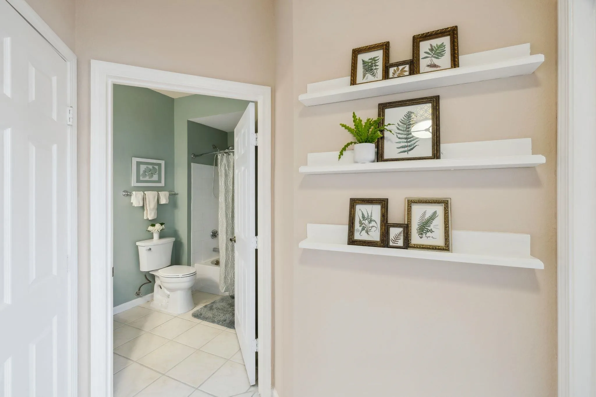 St Augustine, Florida 32084, United States, 3 Bedrooms Bedrooms, ,2 BathroomsBathrooms,Residential,Active,80196