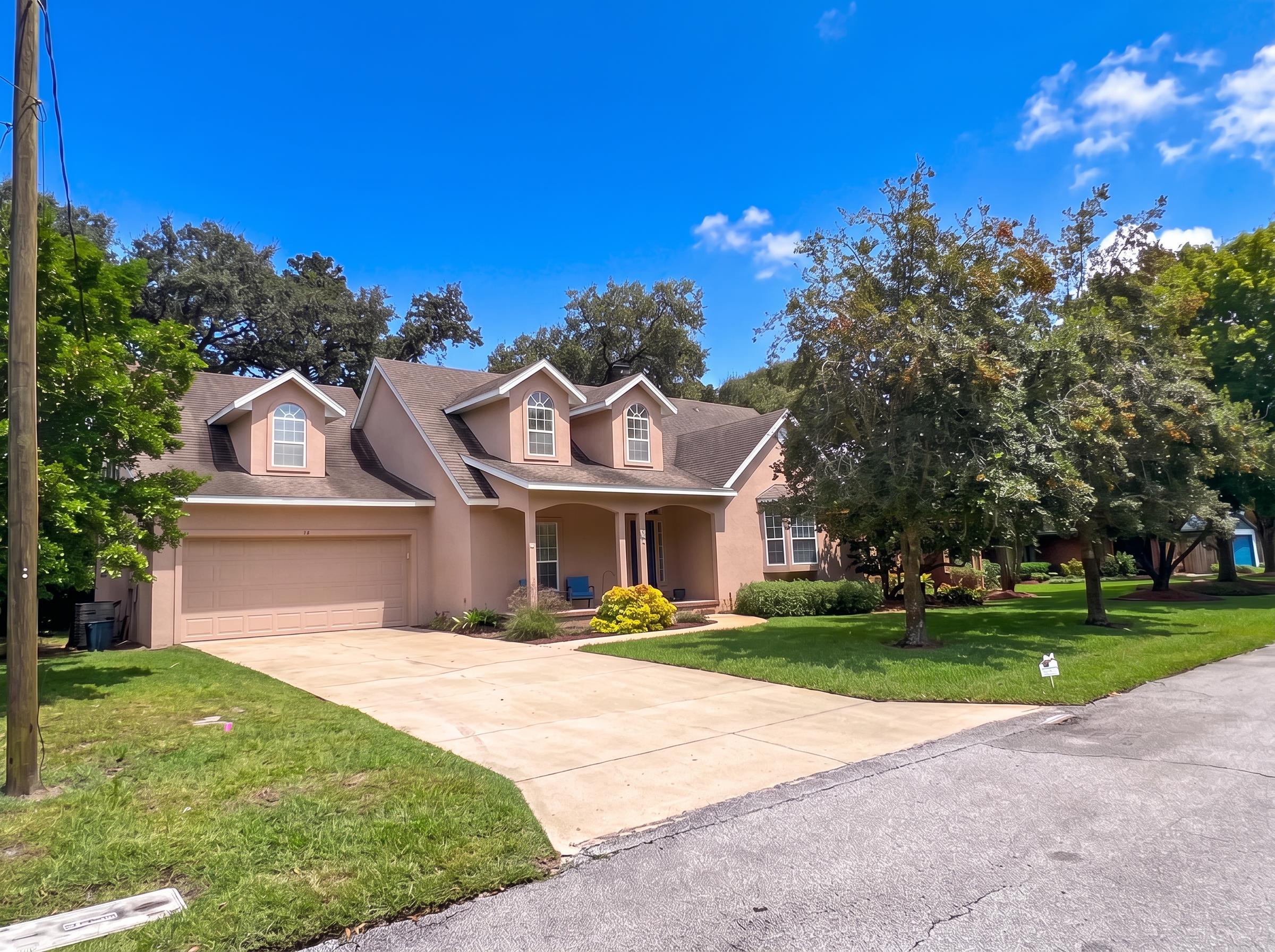 17 W Ocean Woods Drive