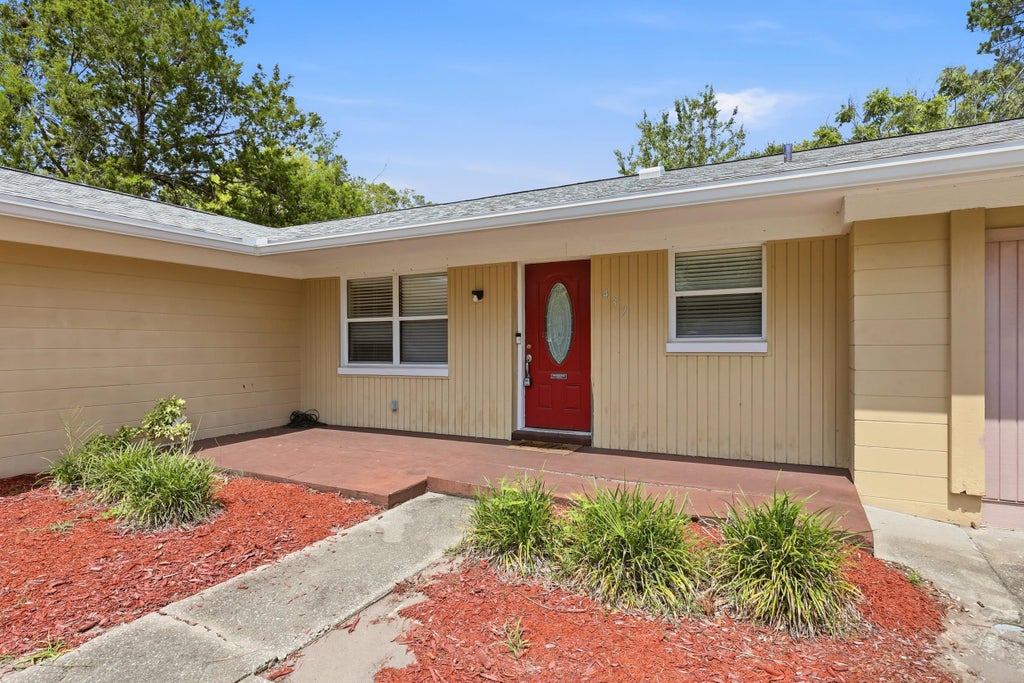 Photo of 437 Domenico Cir, St Augustine, FL 32086 (MLS # 263023)