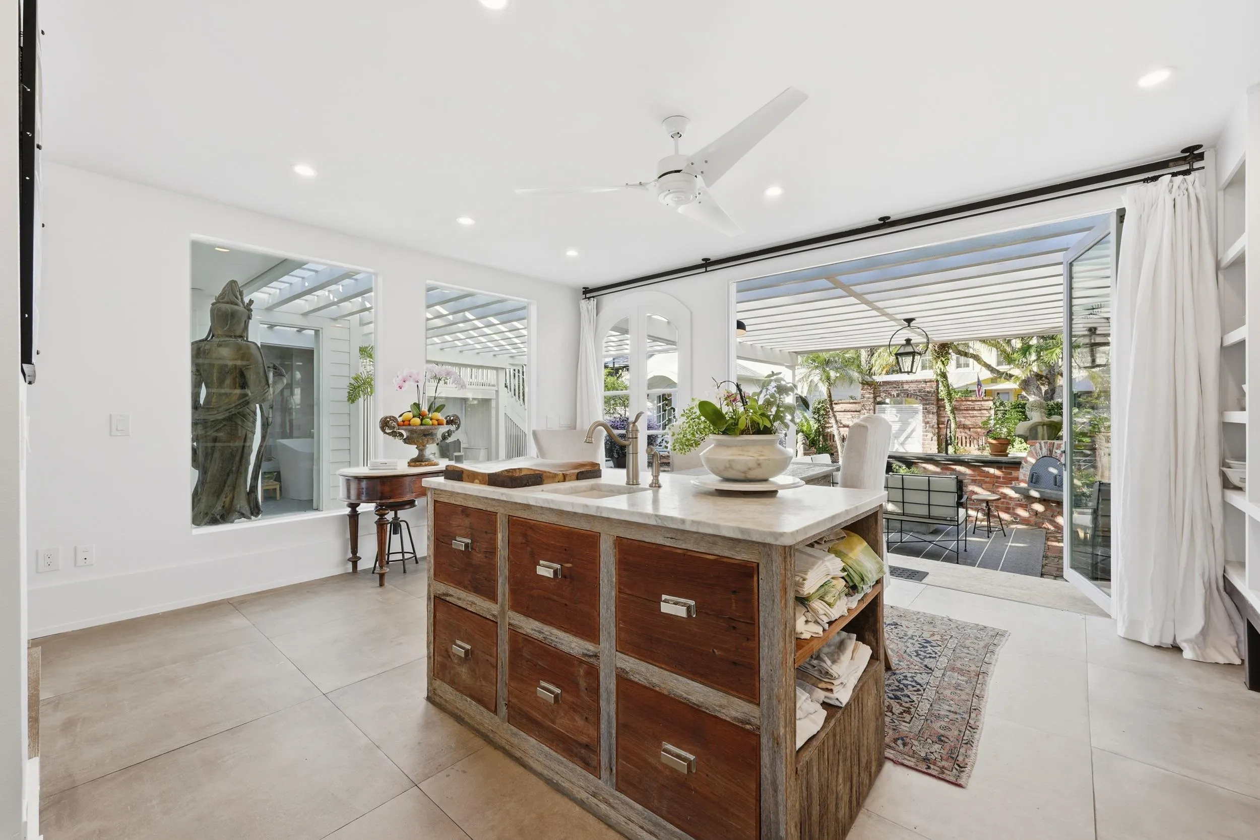 St Augustine, Florida, 32084, United States, 4 Bedrooms Bedrooms, ,5 BathroomsBathrooms,Residential,Active,1990864