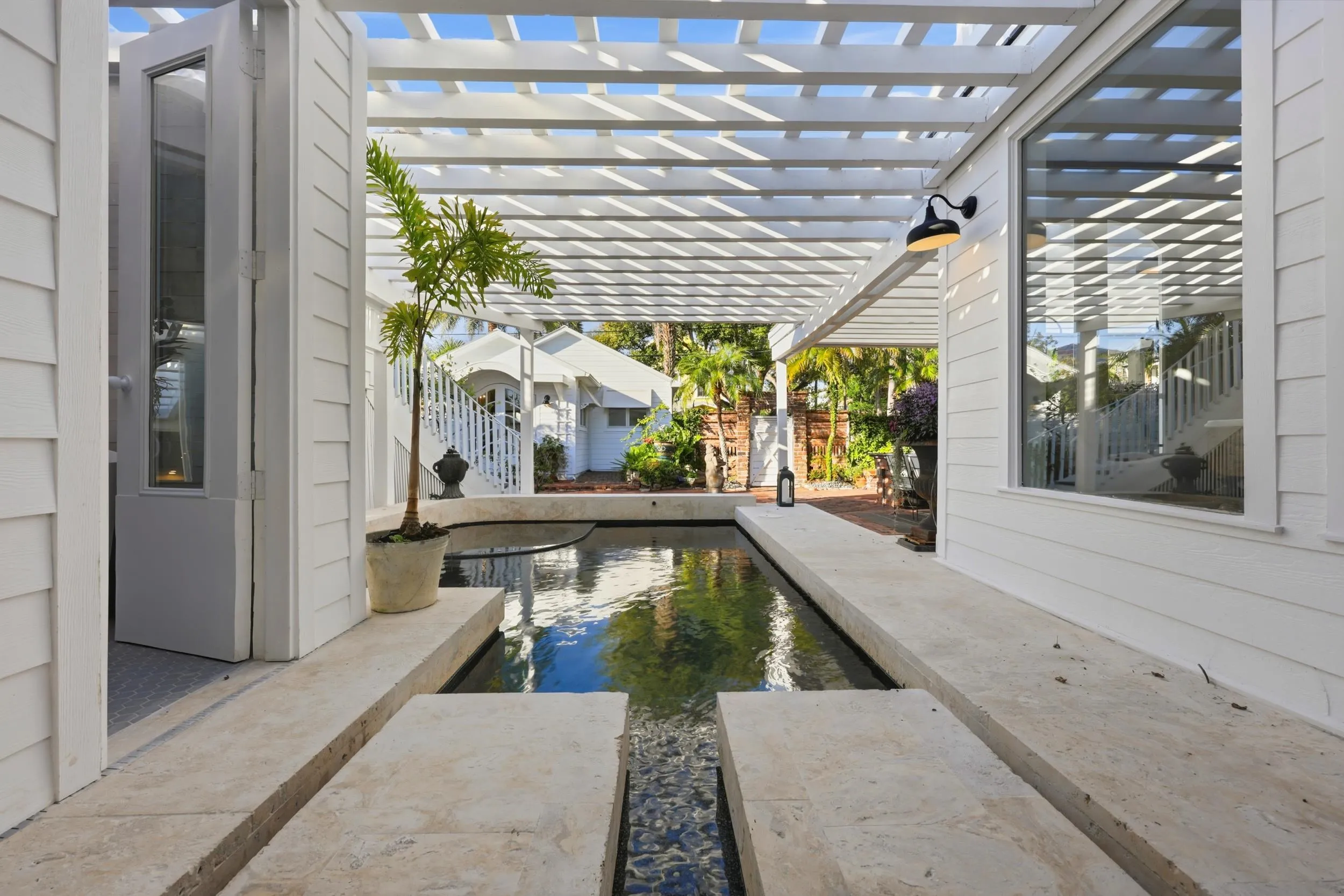 St Augustine, Florida, 32084, United States, 4 Bedrooms Bedrooms, ,5 BathroomsBathrooms,Residential,Active,1990864