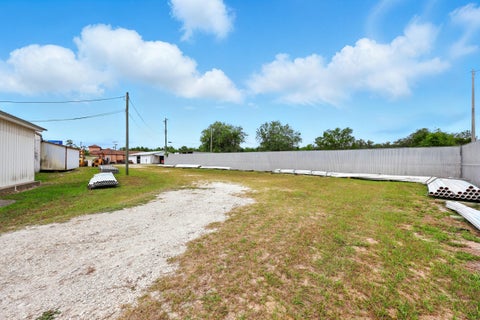 Tiny photo for 110 N State Rd 19, Palatka, FL 32177 (MLS # 263615)