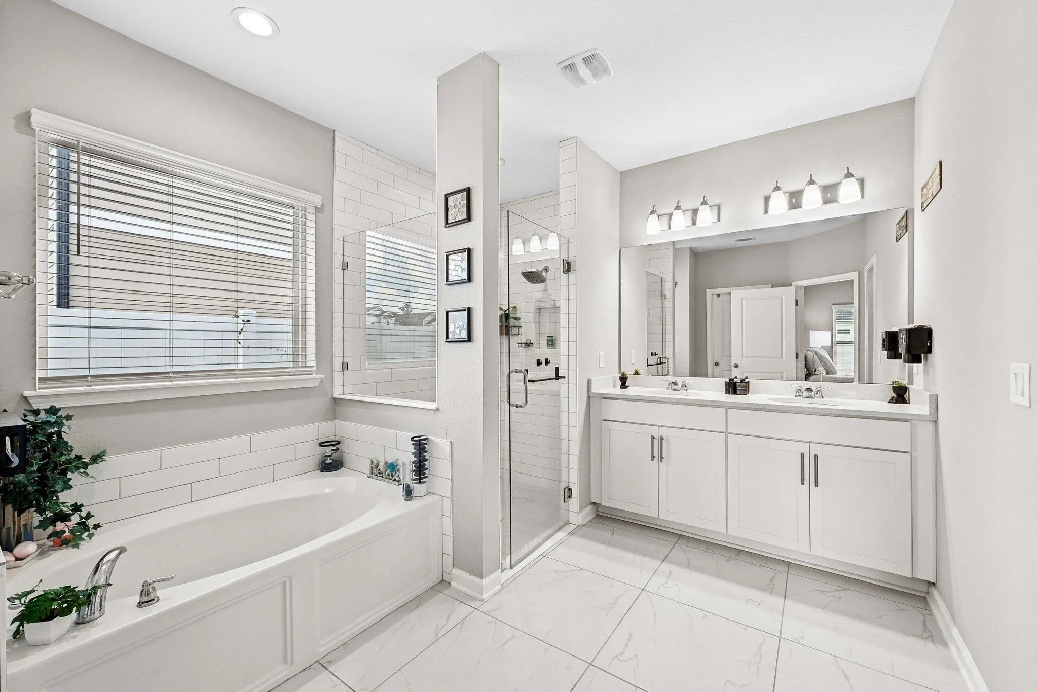 St Augustine, Florida 32095, United States, 4 Bedrooms Bedrooms, ,2 BathroomsBathrooms,Residential,Active,218413