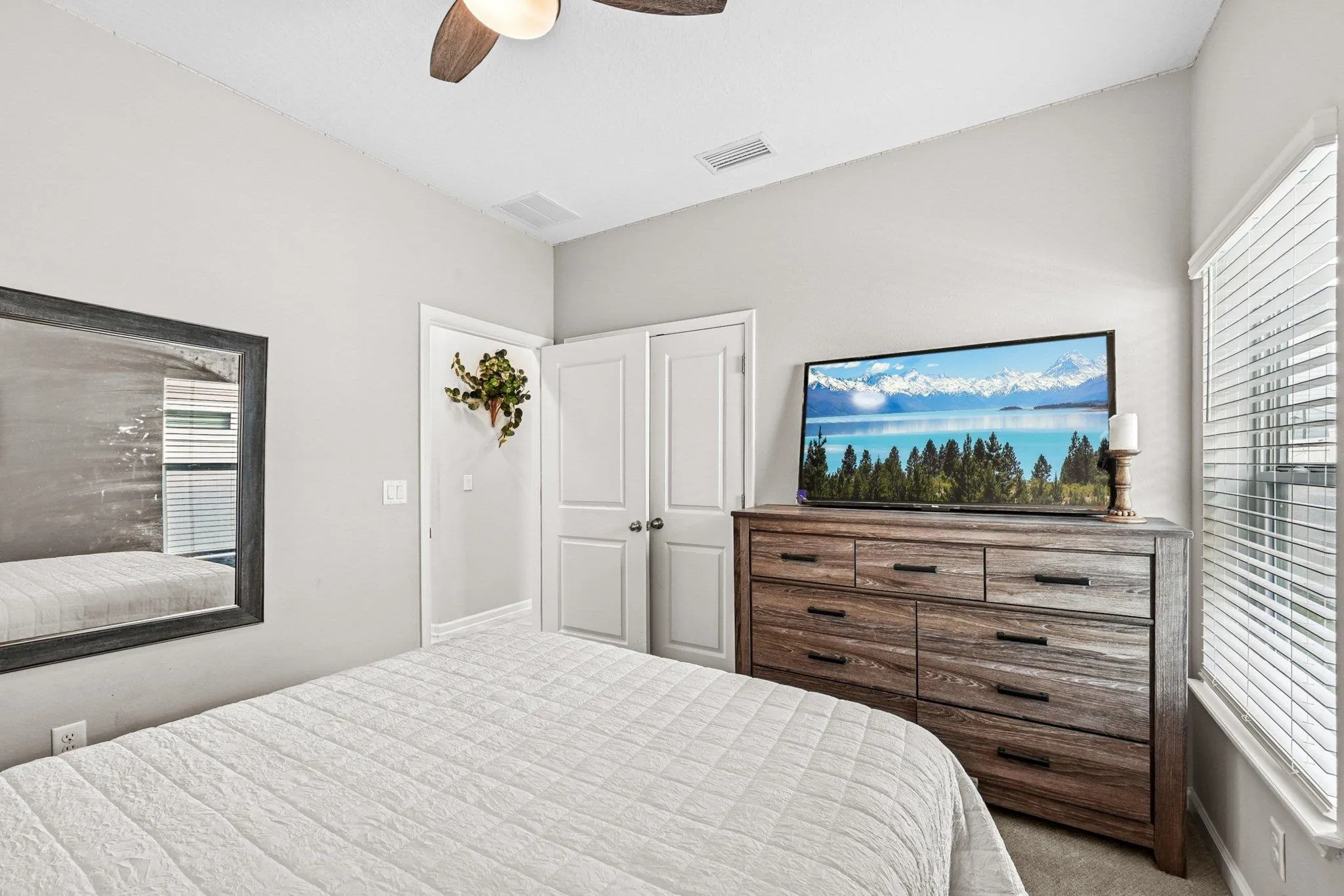 St Augustine, Florida 32095, United States, 4 Bedrooms Bedrooms, ,2 BathroomsBathrooms,Residential,Active,218413