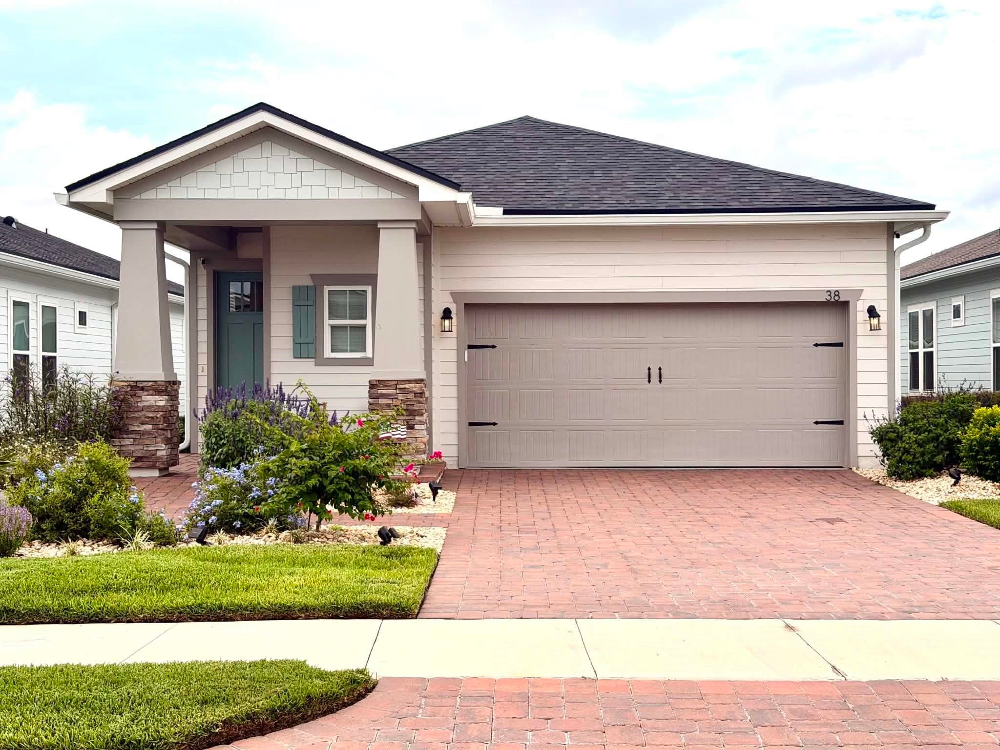 38 Amberwood Dr