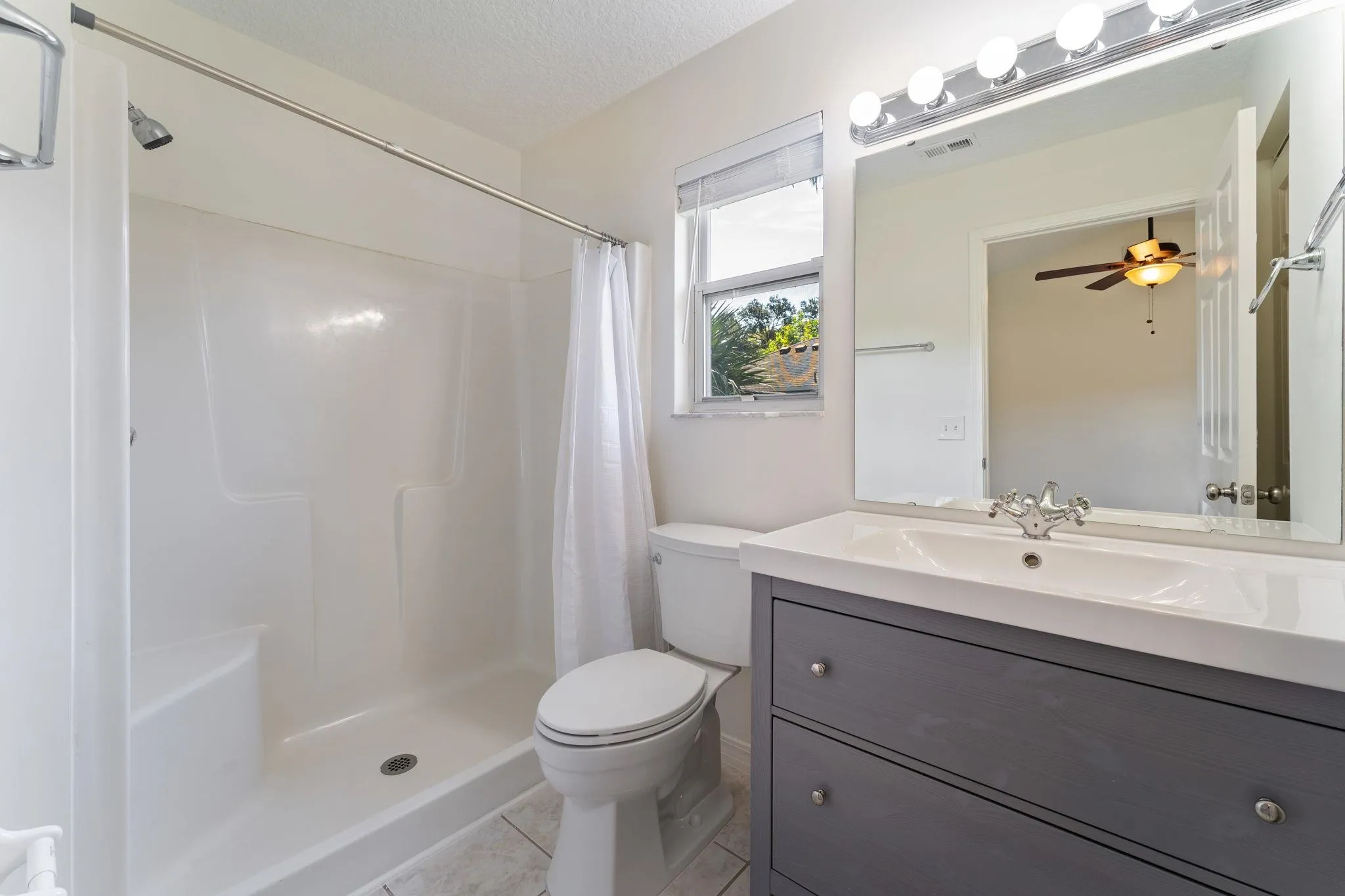 St Augustine, Florida 32095, United States, 4 Bedrooms Bedrooms, ,3 BathroomsBathrooms,Residential,Active,199933