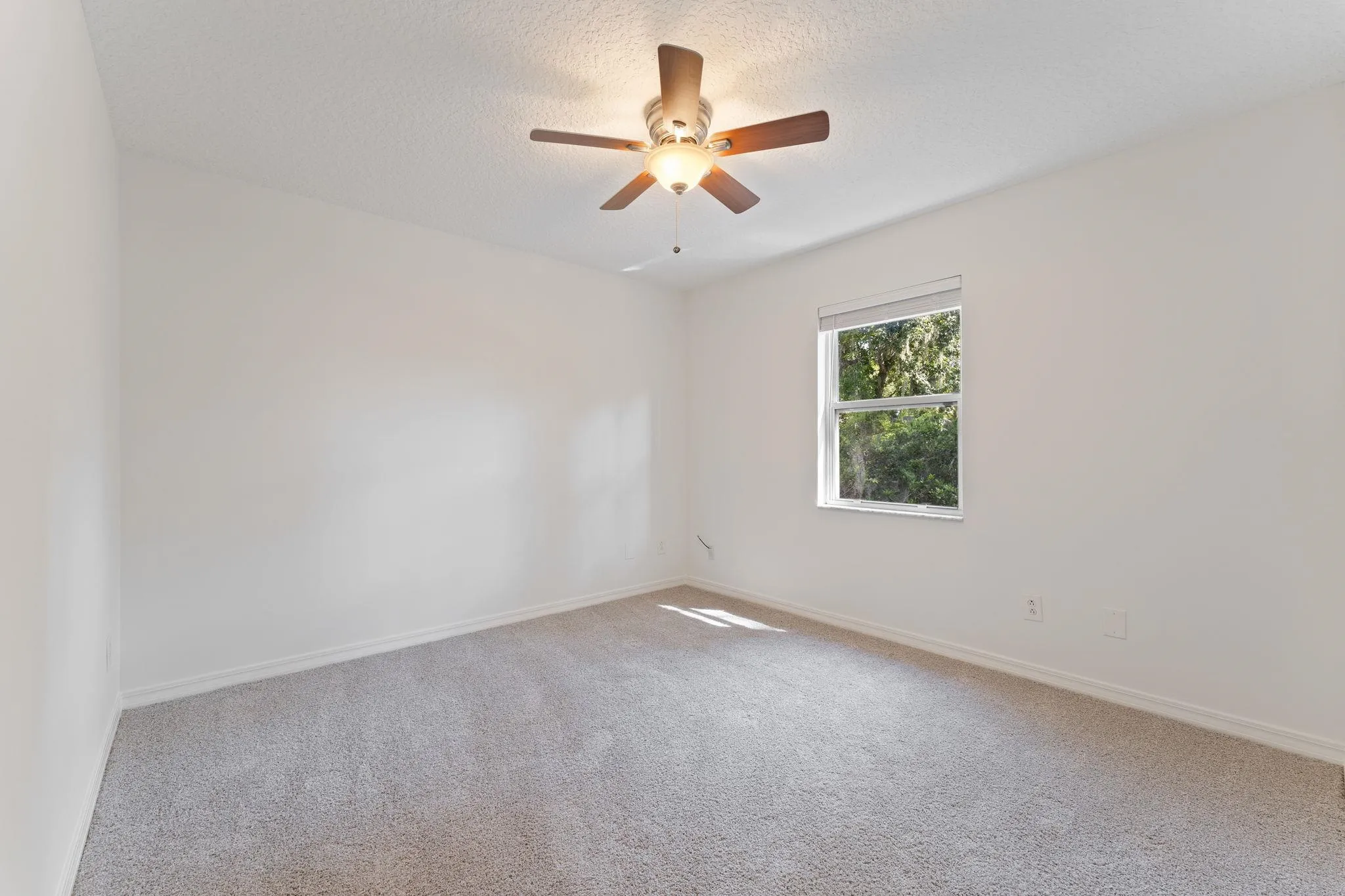 St Augustine, Florida 32095, United States, 4 Bedrooms Bedrooms, ,3 BathroomsBathrooms,Residential,Active,199933