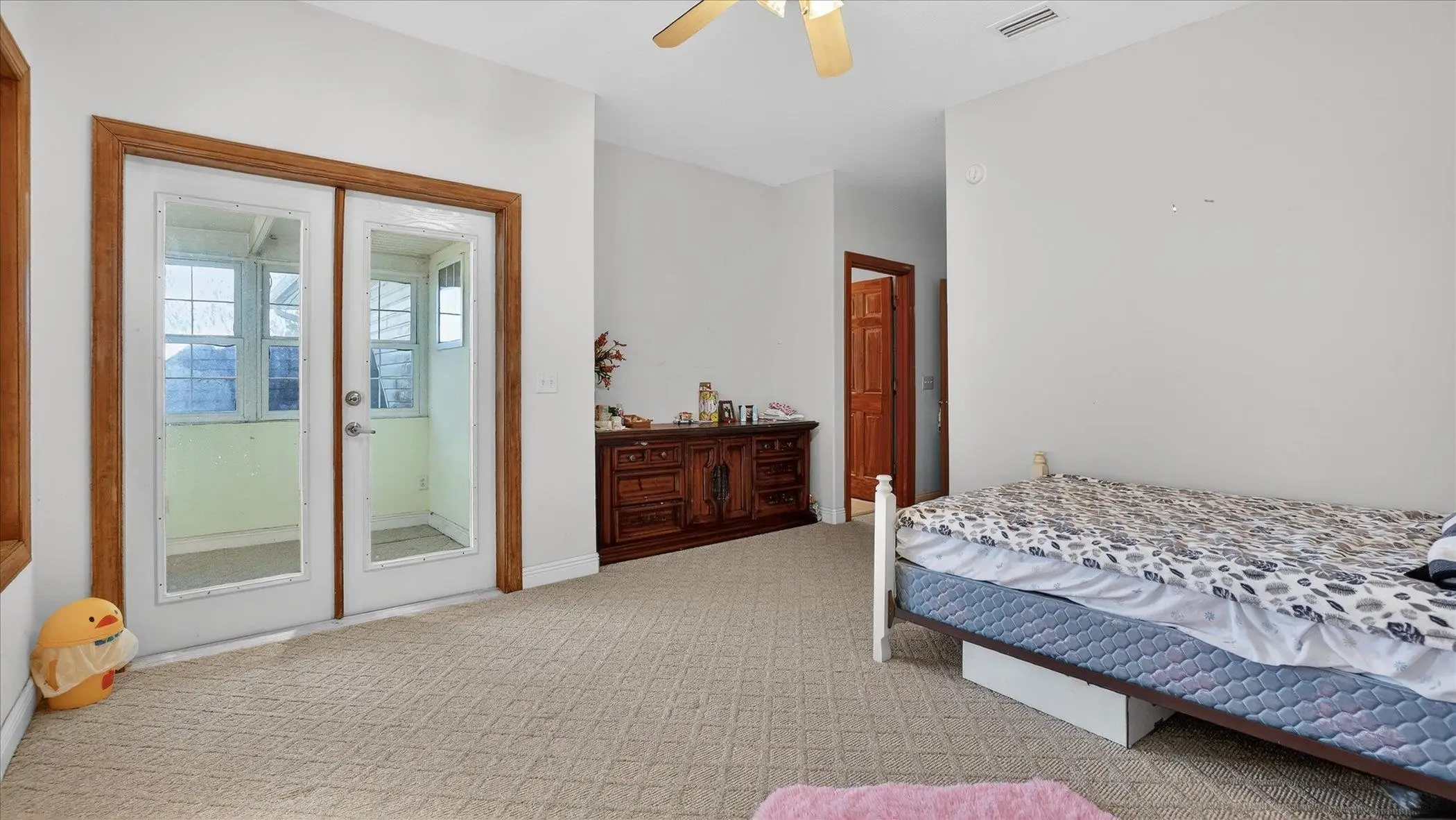 453 Federal Point Rd, East Palatka, FL, 32131, US, 5 Bedrooms Bedrooms, ,4 BathroomsBathrooms,Residential,Active,453 Federal Point Rd,263524