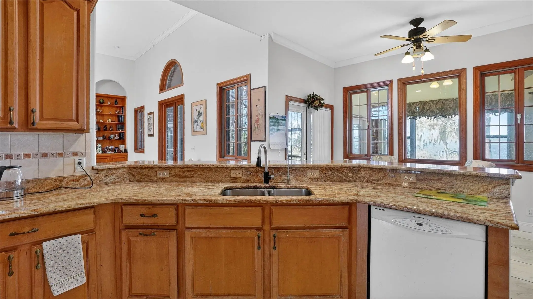 453 Federal Point Rd, East Palatka, FL, 32131, US, 5 Bedrooms Bedrooms, ,4 BathroomsBathrooms,Residential,Active,453 Federal Point Rd,263524