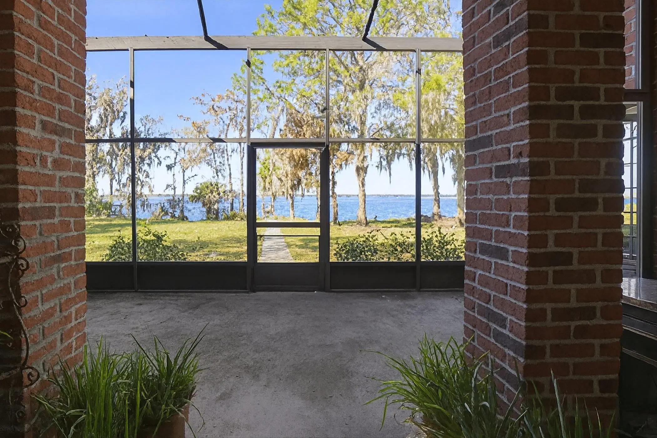 453 Federal Point Rd, East Palatka, FL, 32131, US, 5 Bedrooms Bedrooms, ,4 BathroomsBathrooms,Residential,Active,453 Federal Point Rd,263524