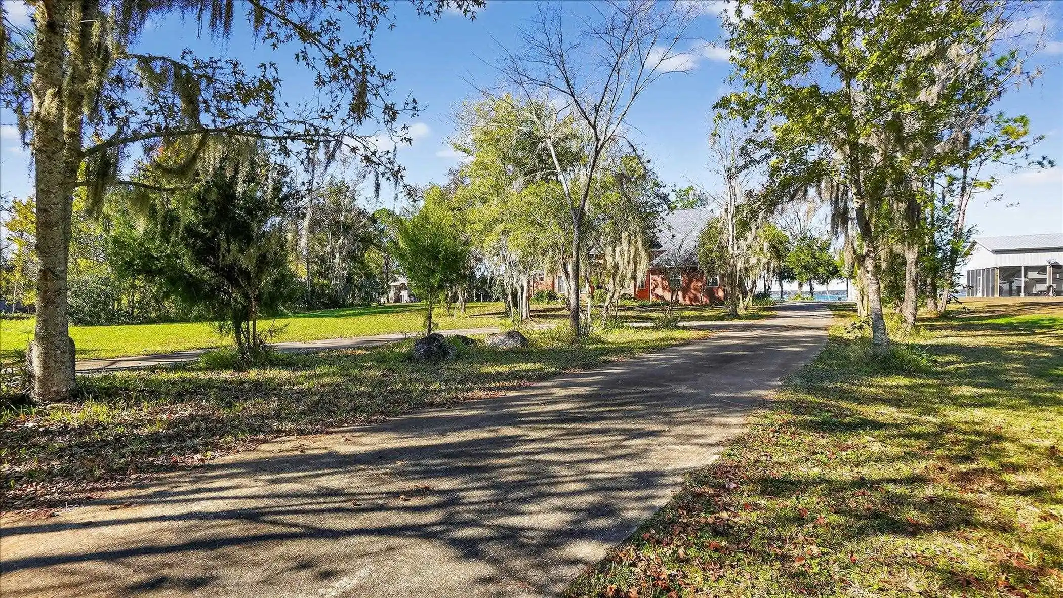 453 Federal Point Rd, East Palatka, FL, 32131, US, 5 Bedrooms Bedrooms, ,4 BathroomsBathrooms,Residential,Active,453 Federal Point Rd,263524