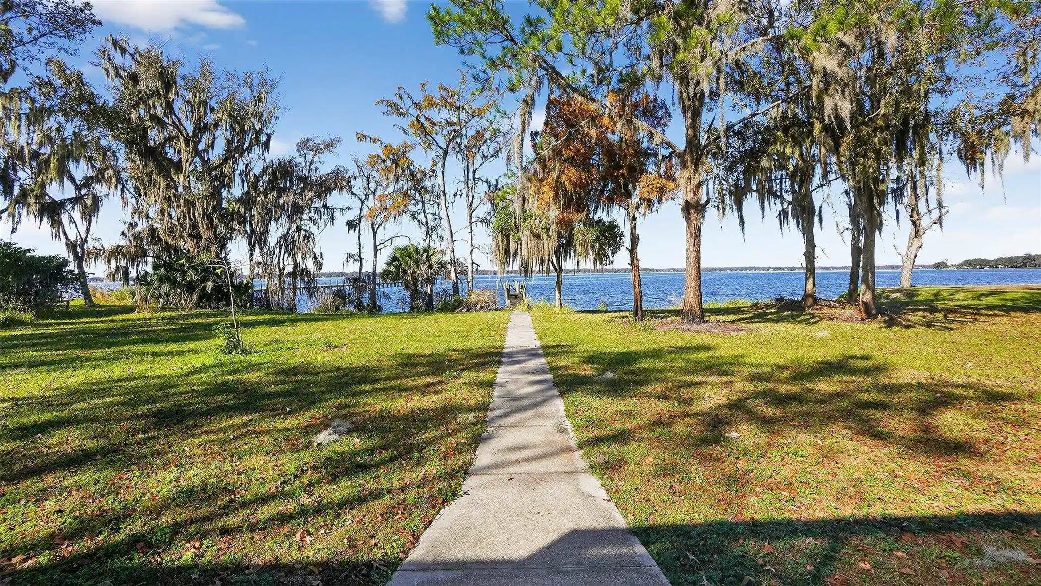 453 Federal Point Rd, East Palatka, FL, 32131, US, 5 Bedrooms Bedrooms, ,4 BathroomsBathrooms,Residential,Active,453 Federal Point Rd,263524