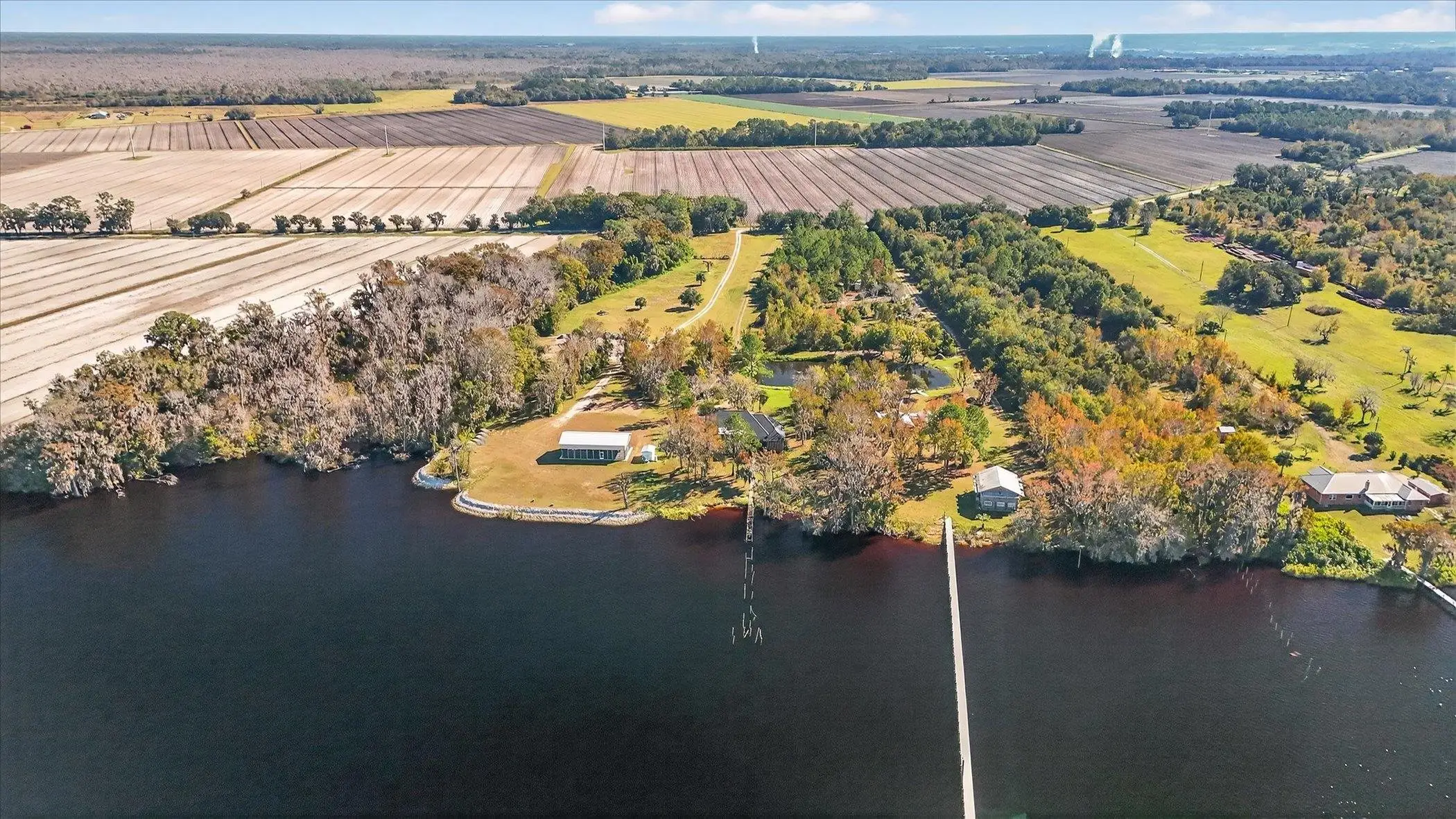 453 Federal Point Rd, East Palatka, FL, 32131, US, 5 Bedrooms Bedrooms, ,4 BathroomsBathrooms,Residential,Active,453 Federal Point Rd,263524