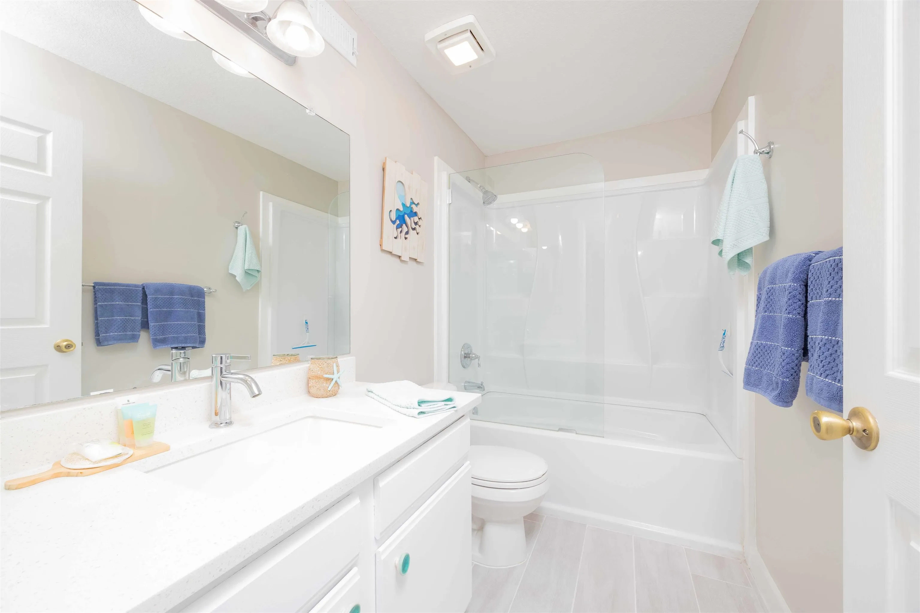 St Augustine Beach, Florida 32080, United States, 2 Bedrooms Bedrooms, ,2 BathroomsBathrooms,Residential,Active,222507