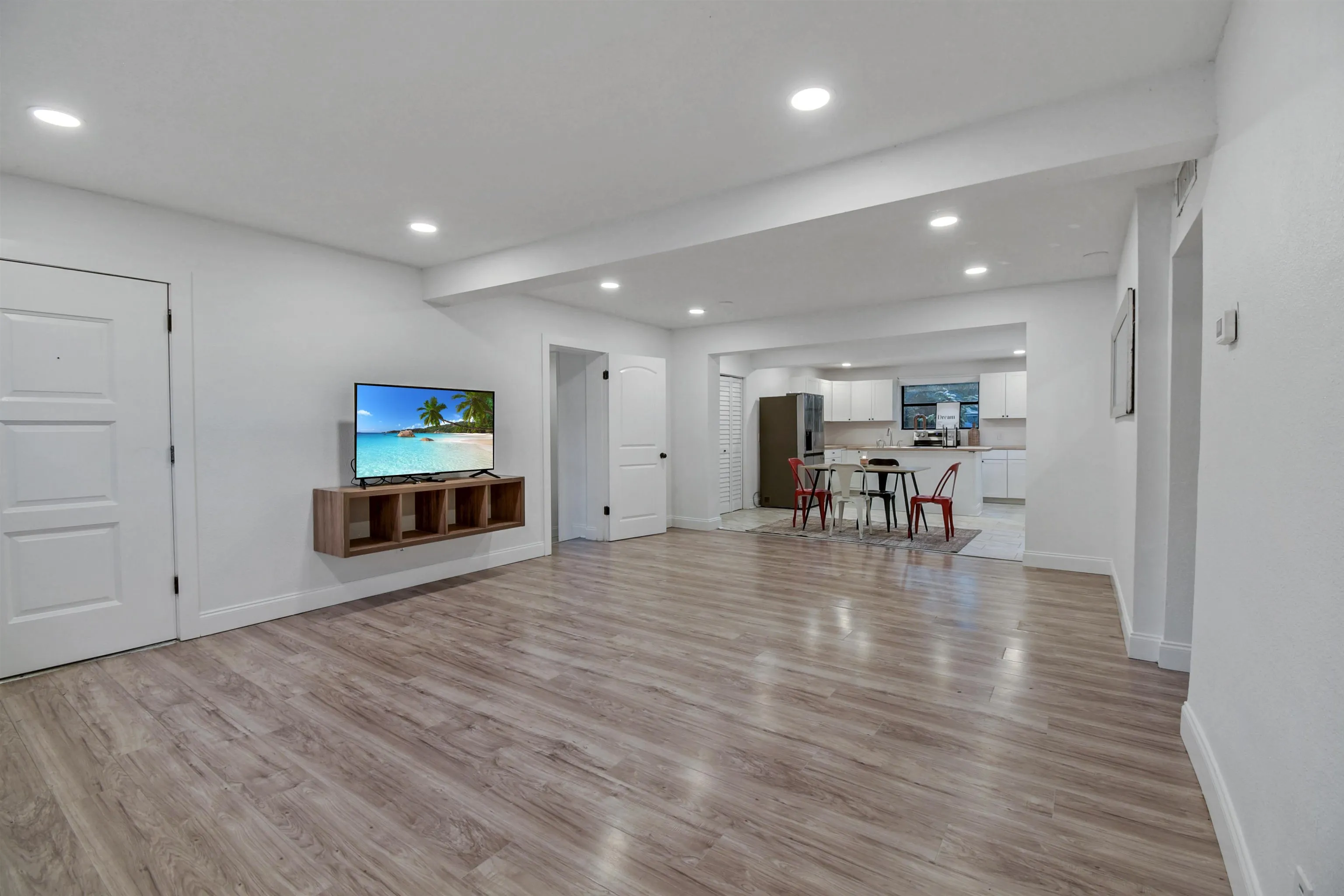 St Augustine, Florida 32084, United States, 4 Bedrooms Bedrooms, ,2 BathroomsBathrooms,Residential,Active,163363