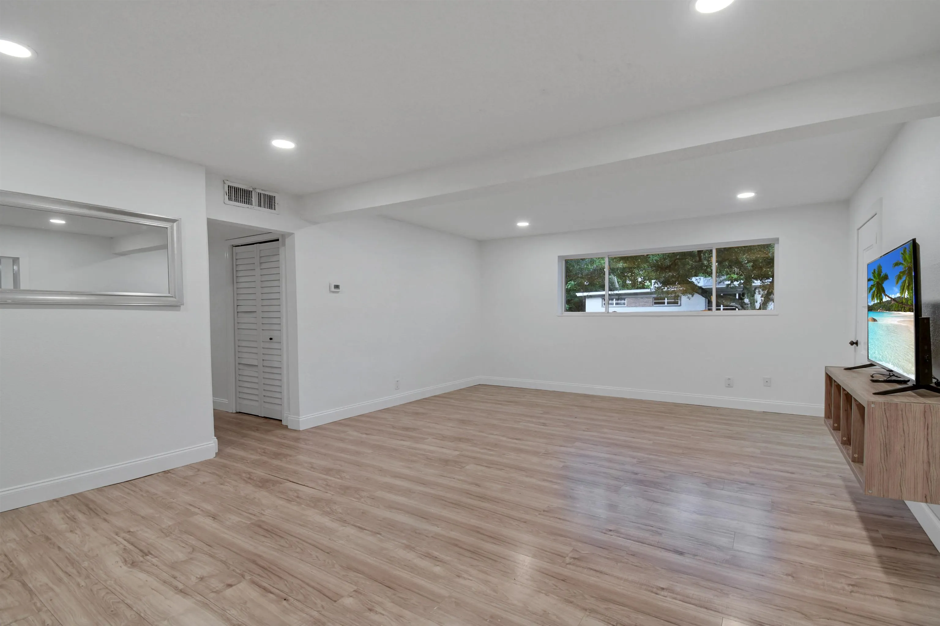 St Augustine, Florida 32084, United States, 4 Bedrooms Bedrooms, ,2 BathroomsBathrooms,Residential,Active,163363