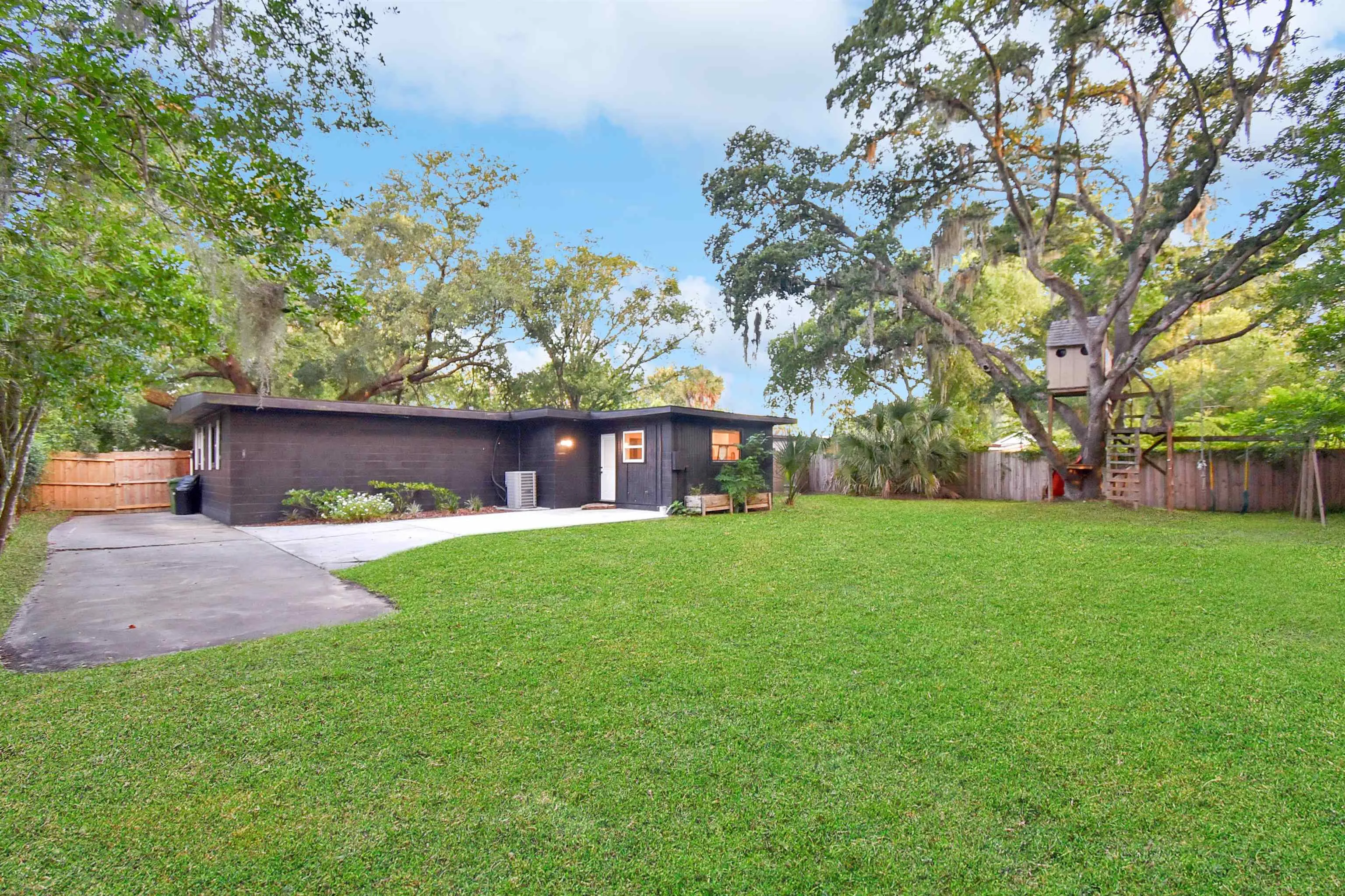 St Augustine, Florida 32084, United States, 4 Bedrooms Bedrooms, ,2 BathroomsBathrooms,Residential,Active,163363