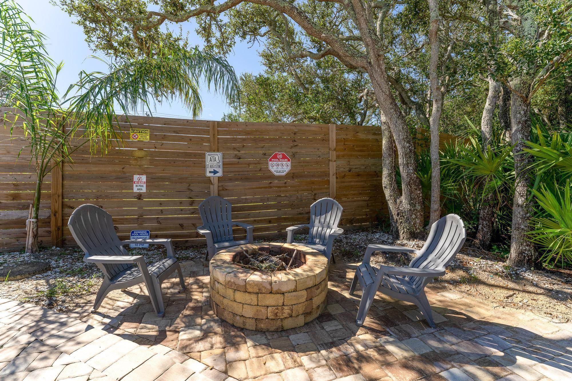 St Augustine, Florida 32084, United States, 3 Bedrooms Bedrooms, ,2 BathroomsBathrooms,Residential,Active,45557