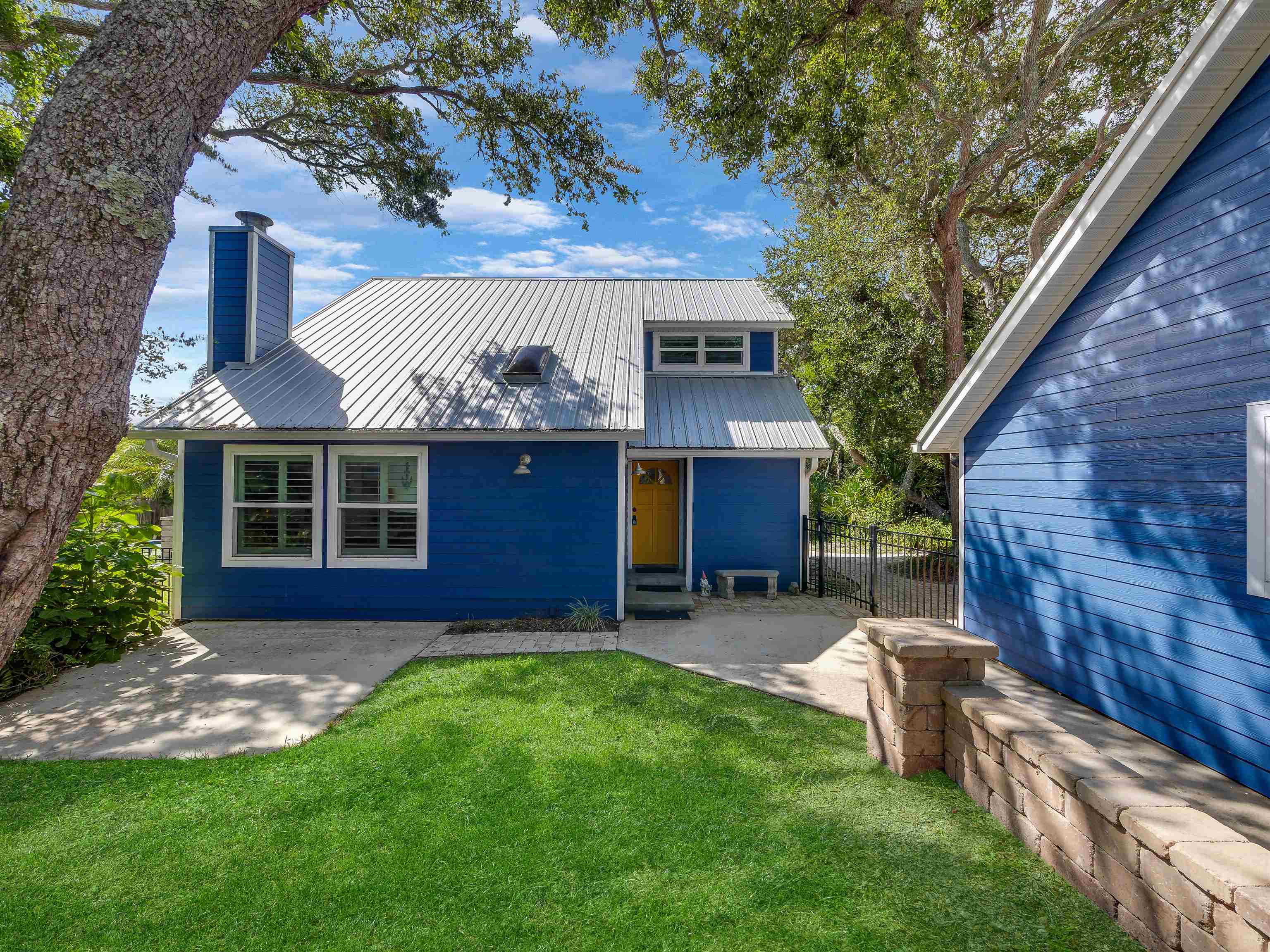 St Augustine, Florida 32084, United States, 3 Bedrooms Bedrooms, ,2 BathroomsBathrooms,Residential,Active,45557