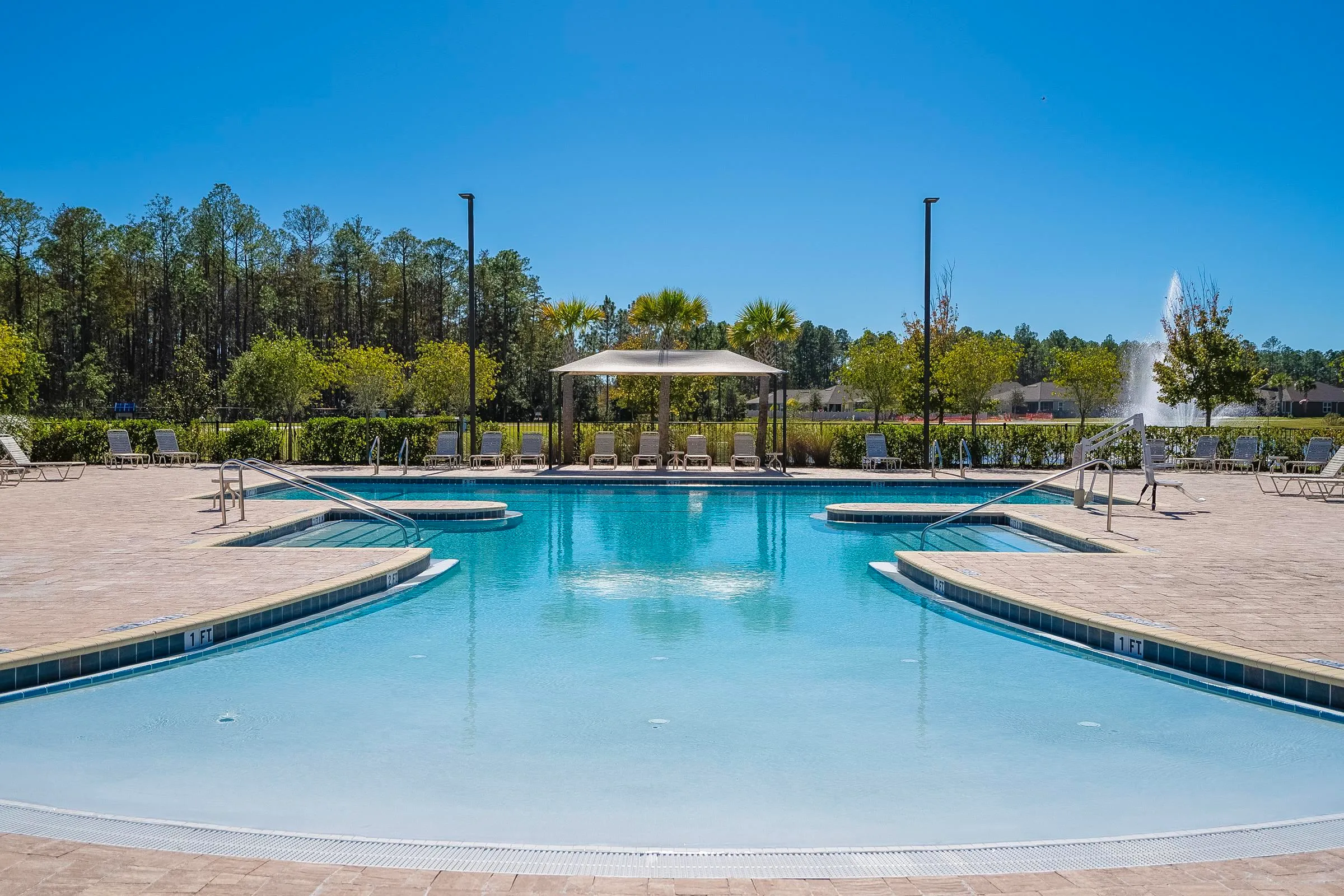 St Augustine, Florida 32095, United States, 3 Bedrooms Bedrooms, ,2 BathroomsBathrooms,Residential,Pending,30374