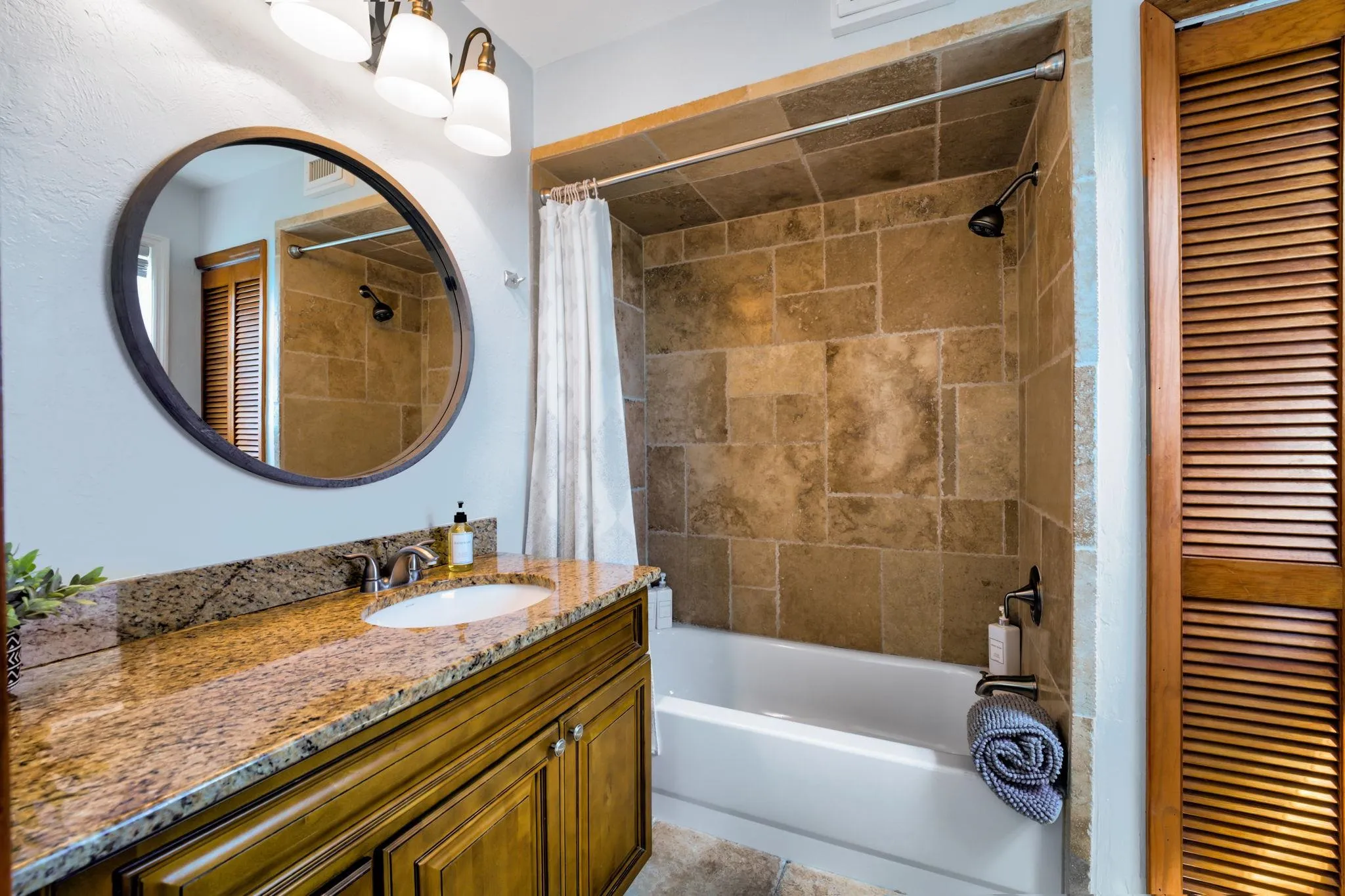 St Augustine, Florida 32080, United States, 3 Bedrooms Bedrooms, ,2 BathroomsBathrooms,Residential,Active,194130