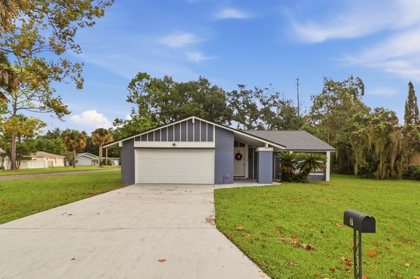 7 CARR LN, PALM COAST, FL 32137 - Image ac4a334fc28377ea8dfa5d34ffdc10fd/3276738137