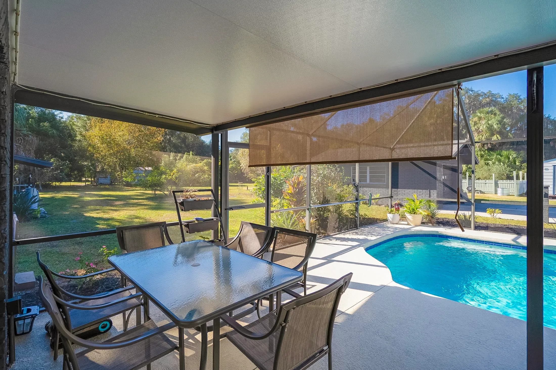 East Palatka, Florida 32131, United States, 3 Bedrooms Bedrooms, ,2 BathroomsBathrooms,Residential,Active,246559