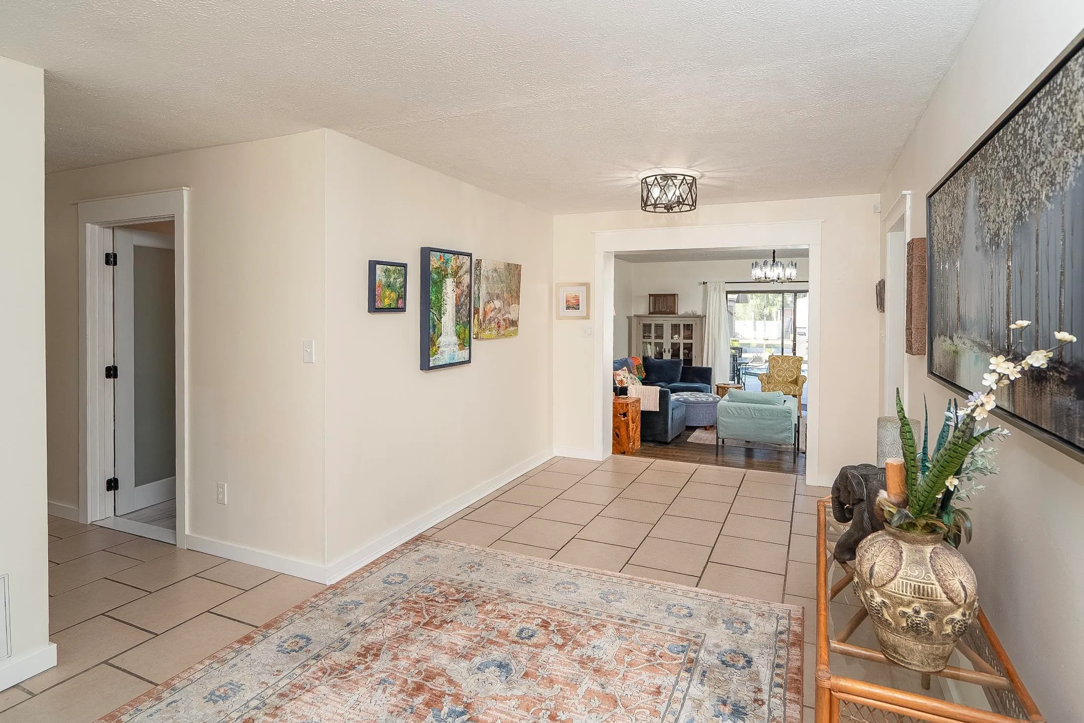 East Palatka, Florida 32131, United States, 3 Bedrooms Bedrooms, ,2 BathroomsBathrooms,Residential,Active,246559