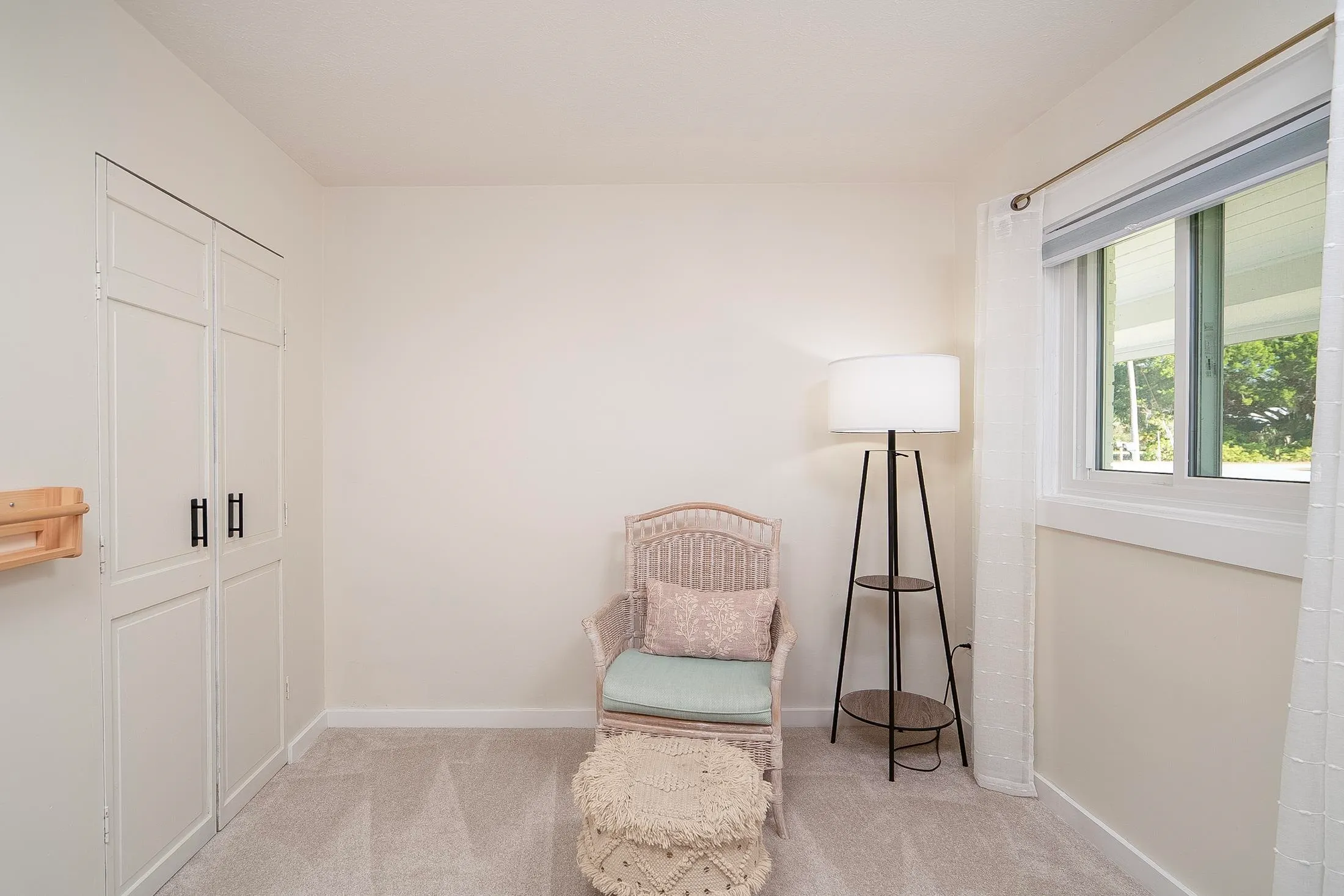 East Palatka, Florida 32131, United States, 3 Bedrooms Bedrooms, ,2 BathroomsBathrooms,Residential,Active,246559