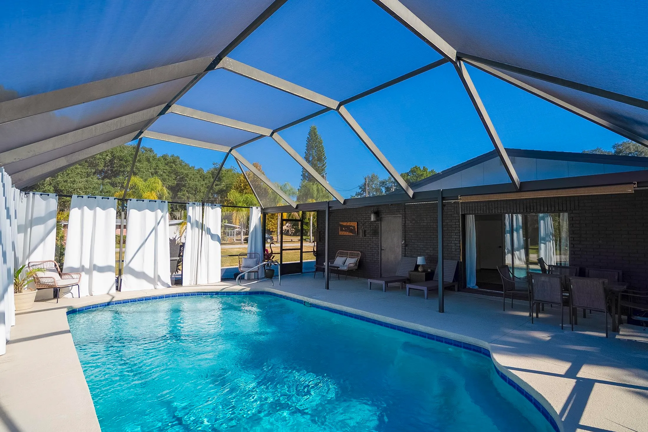 East Palatka, Florida 32131, United States, 3 Bedrooms Bedrooms, ,2 BathroomsBathrooms,Residential,Active,246559