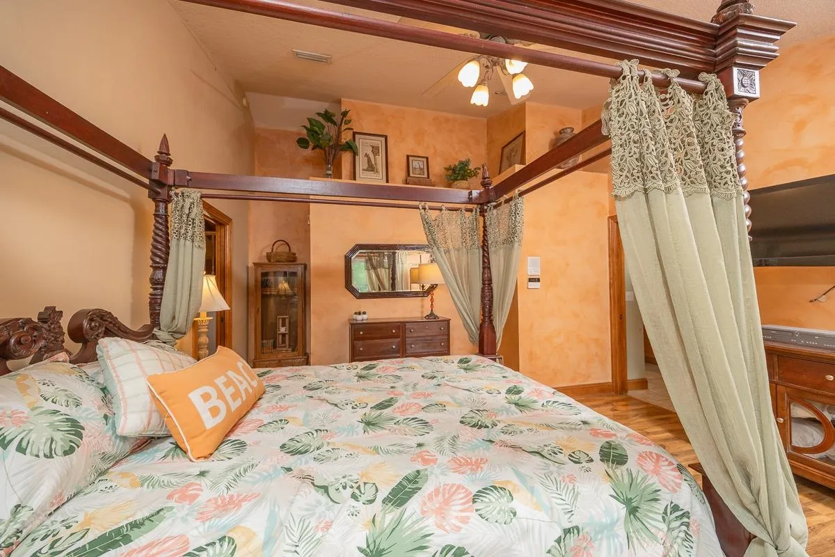 St Augustine, Florida 32084, United States, 5 Bedrooms Bedrooms, ,4 BathroomsBathrooms,Residential,Pending,149185