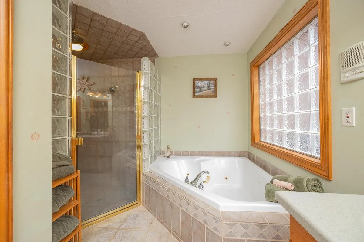 St Augustine, Florida 32084, United States, 5 Bedrooms Bedrooms, ,4 BathroomsBathrooms,Residential,Pending,149185