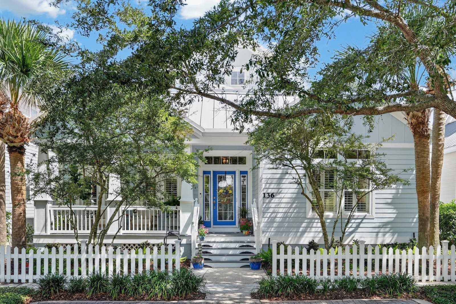 136 Island Cottage Way