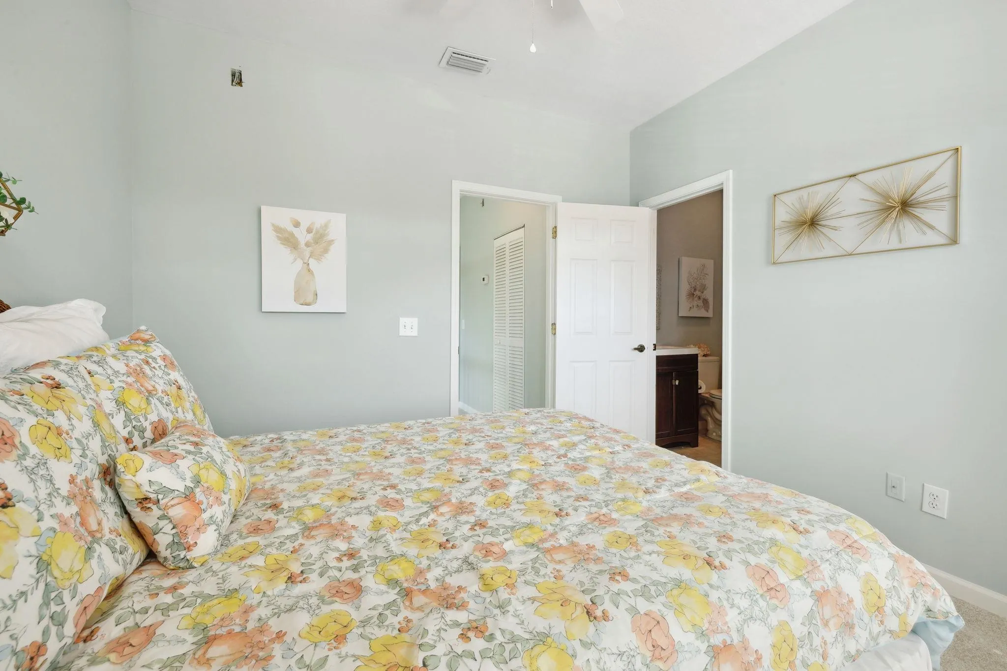 St Augustine, Florida 32084, United States, 3 Bedrooms Bedrooms, ,3 BathroomsBathrooms,Residential,Pending,53216