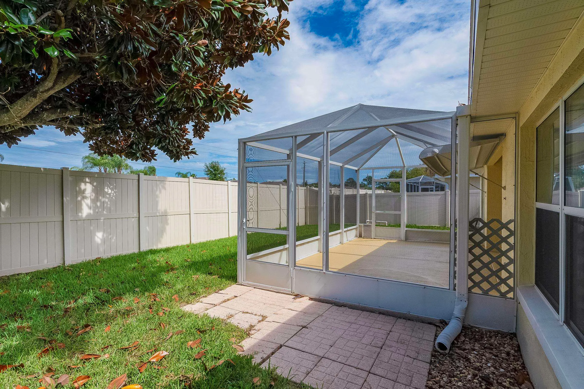 St Augustine, Florida 32080, United States, 3 Bedrooms Bedrooms, ,2 BathroomsBathrooms,Residential,Active,40060